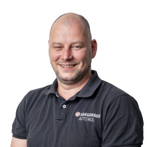 Dirk van de Groep | Verkoper bij Auto Nol Dirk van de Groep | Verkoper bij Auto Nol