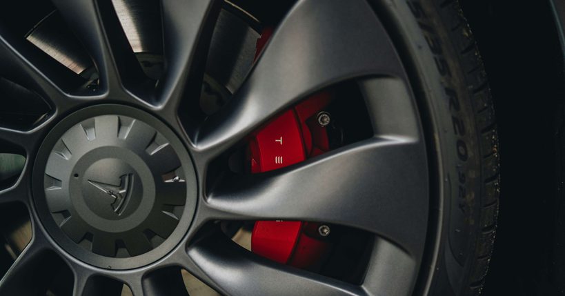 Tesla banden onderhoud