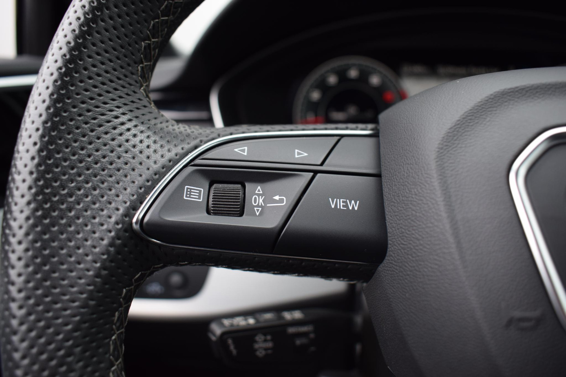 Audi A4 Avant 35 TFSI S edition Competition | Audi occasion