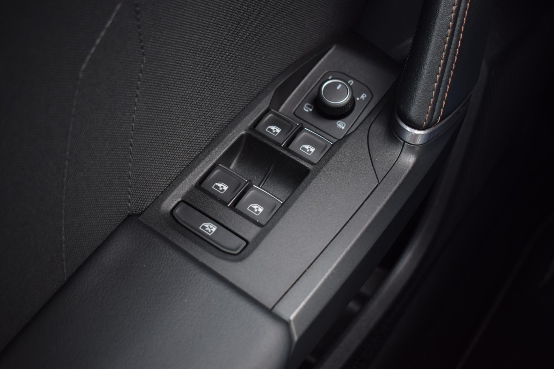 CUPRA Leon Sportstourer 1.4 e-Hybrid VZ Business | CUPRA occasion