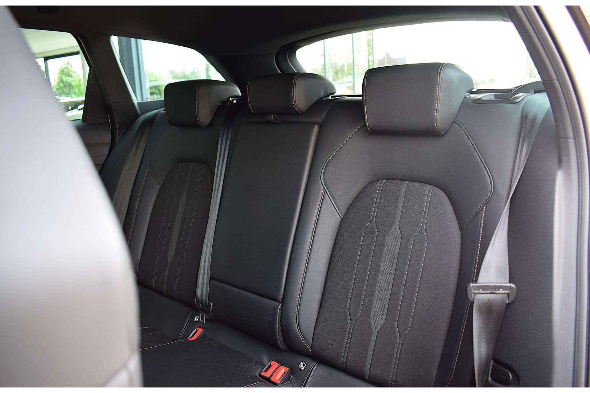 CUPRA Leon Sportstourer 1.4 e-Hybrid VZ Business | CUPRA occasion