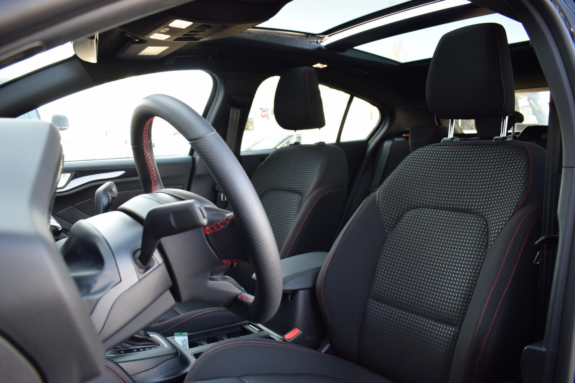 Ford Focus 1.0 EcoBoost Hybrid ST Line X | Ford occasion