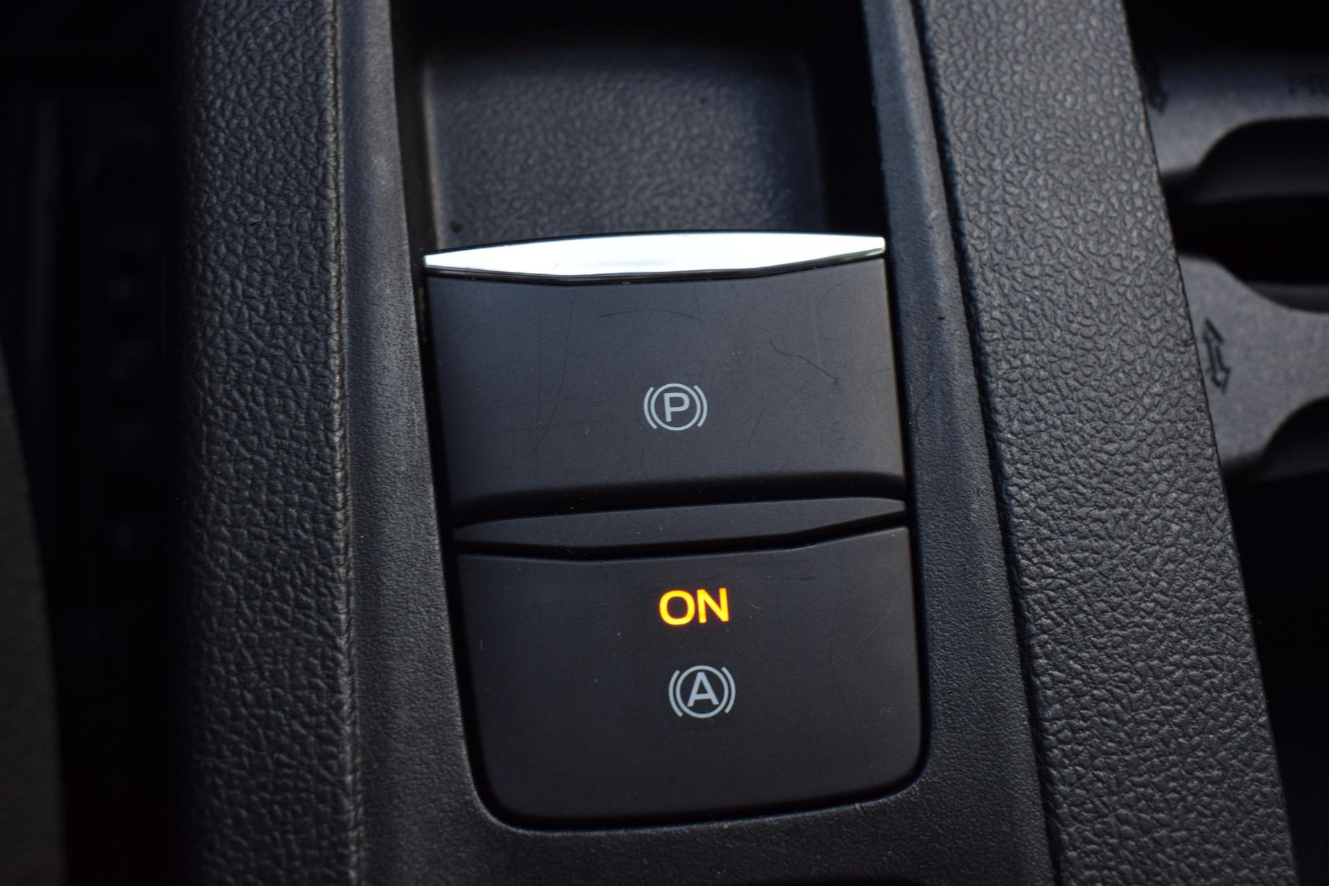 Ford FOCUS Wagon 1.0 EcoBoost Hybrid Connected | Ford occasion