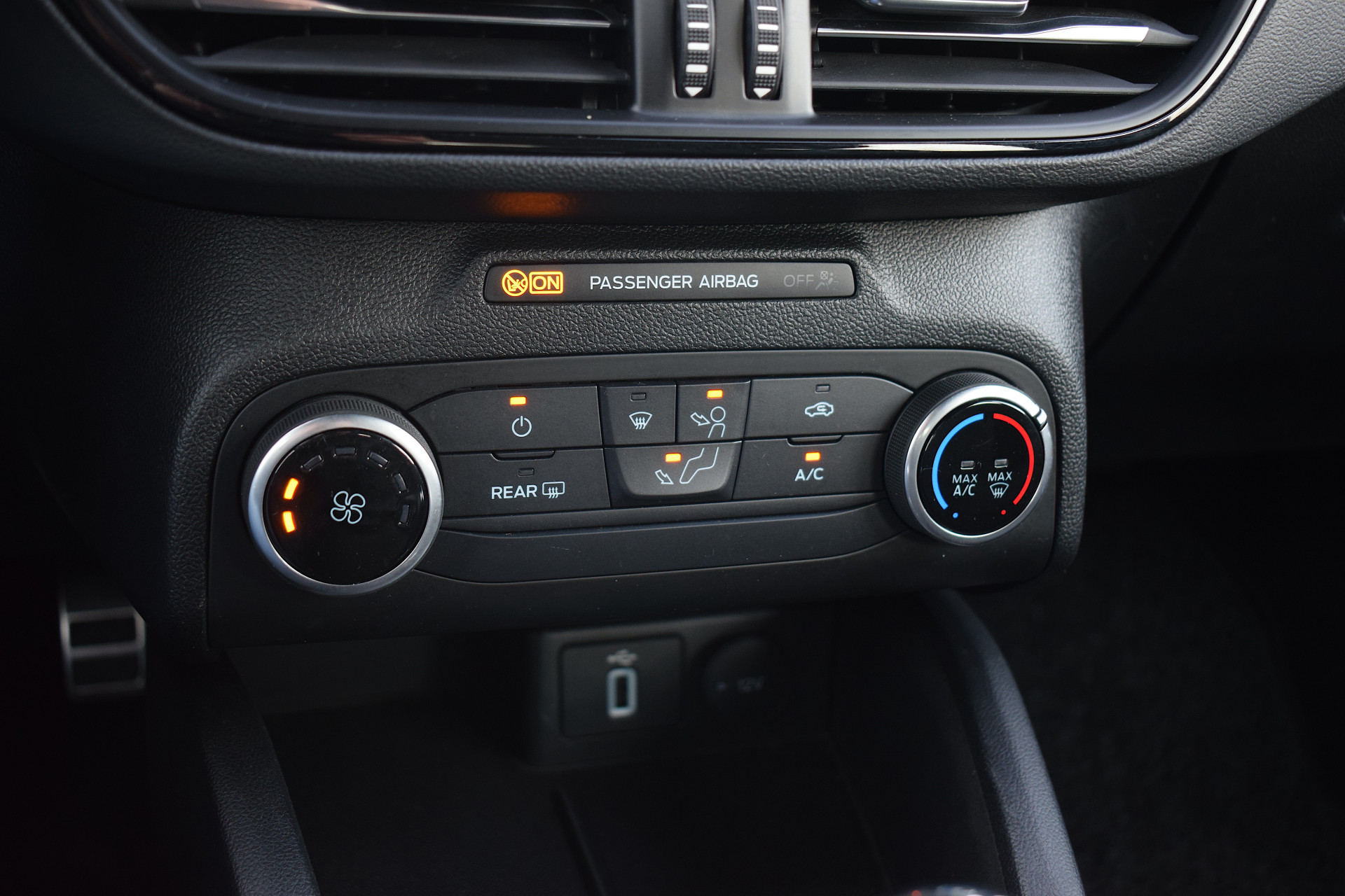 Ford FOCUS Wagon 1.5 EcoBoost ST Line Business | Ford occasion