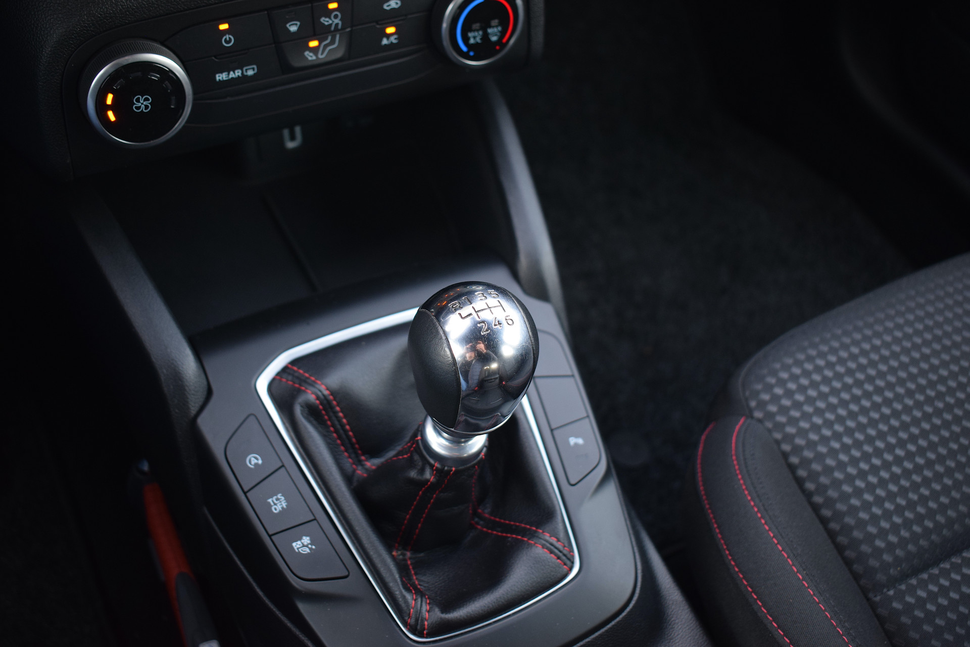 Ford FOCUS Wagon 1.5 EcoBoost ST Line Business | Ford occasion