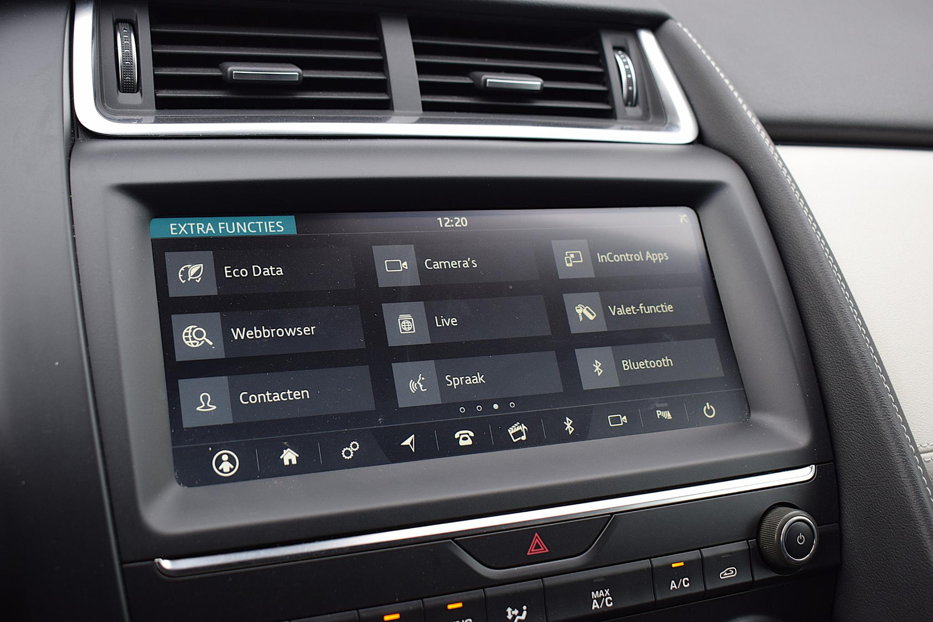 Jaguar E-Pace 2.0 P250 AWD R-Dynamic SE | Jaguar occasion