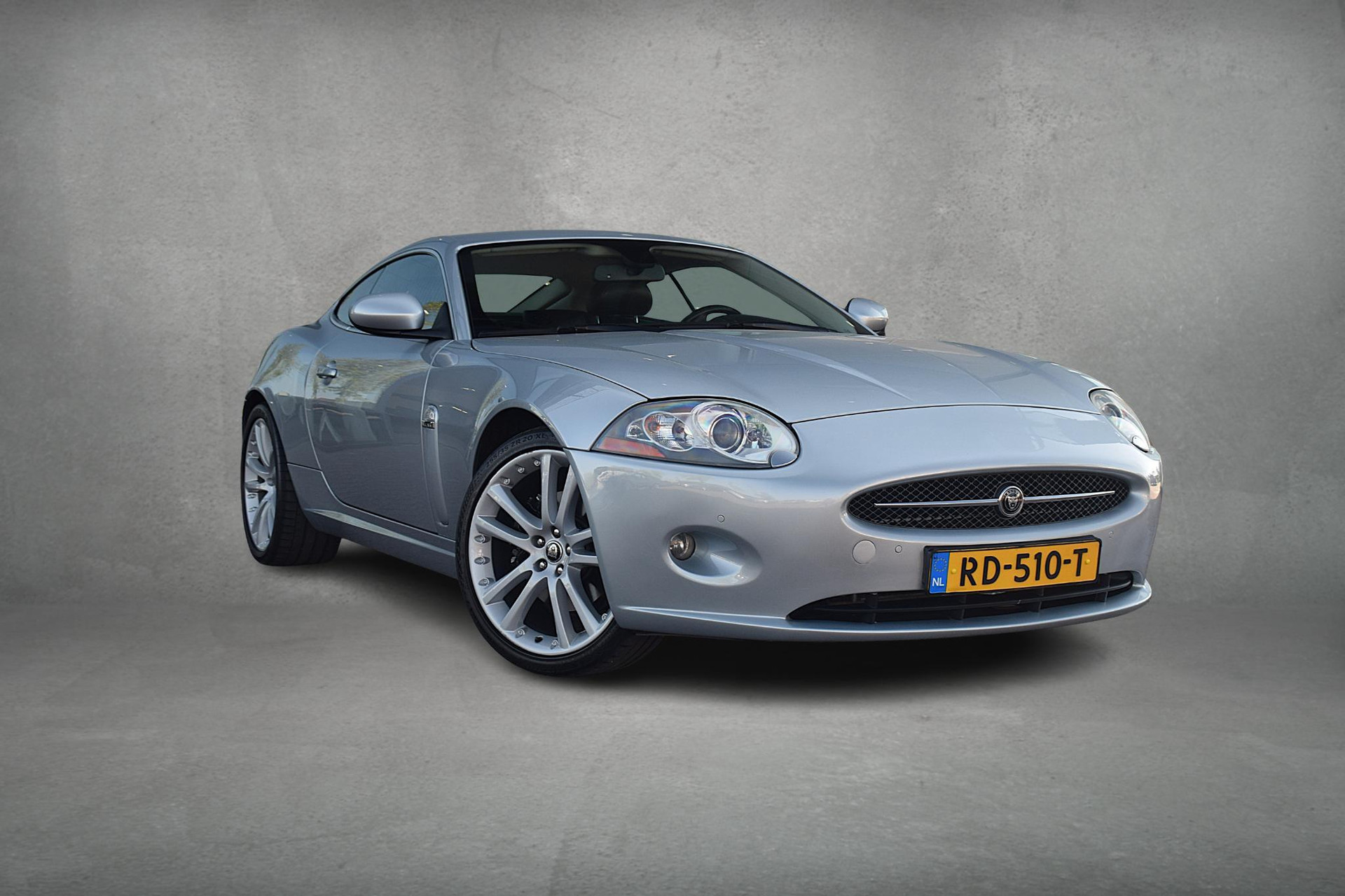 Jaguar XK 4.2 V8 Coupé | Jaguar occasion