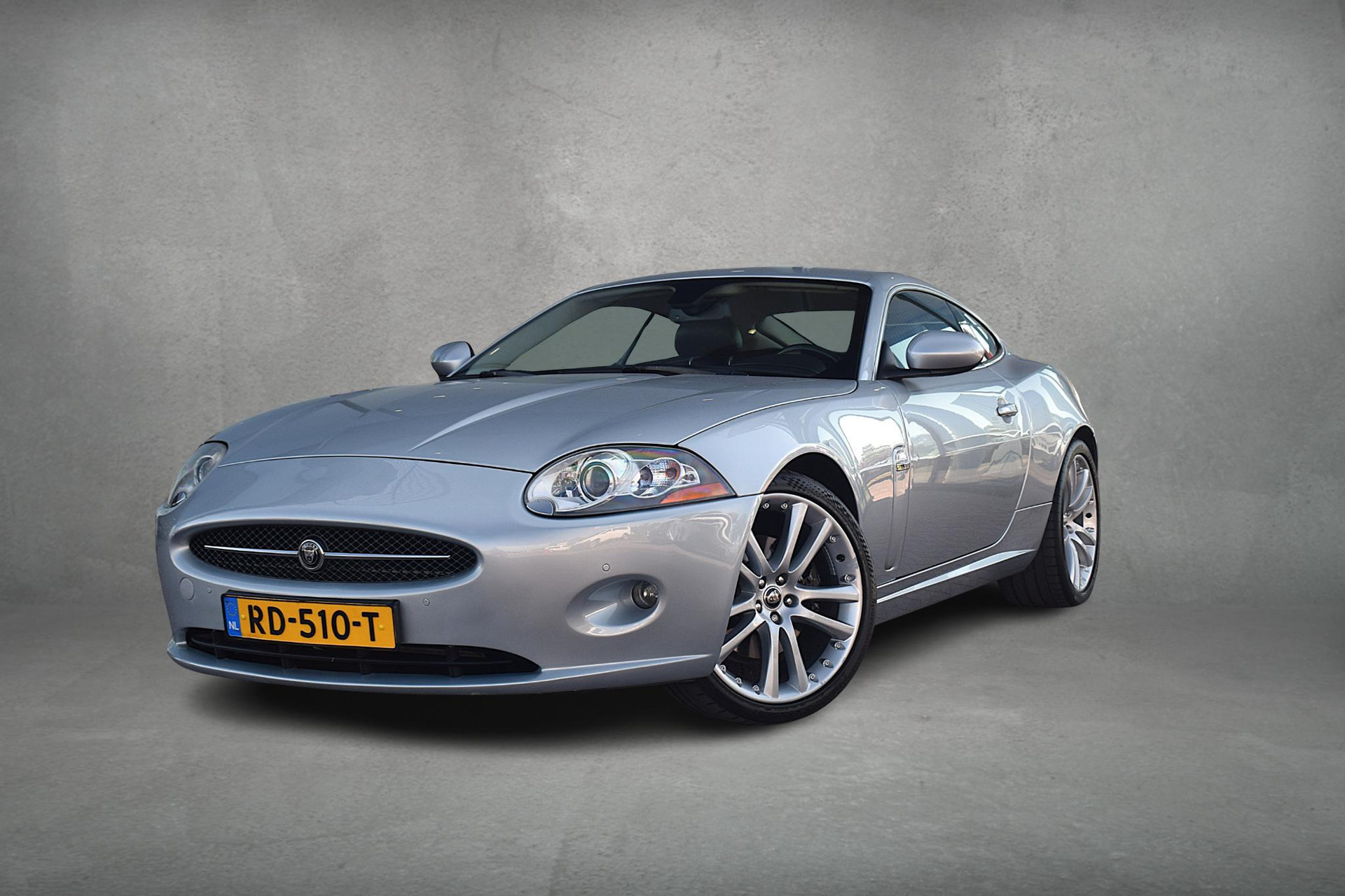 Jaguar XK 4.2 V8 Coupé | Jaguar occasion