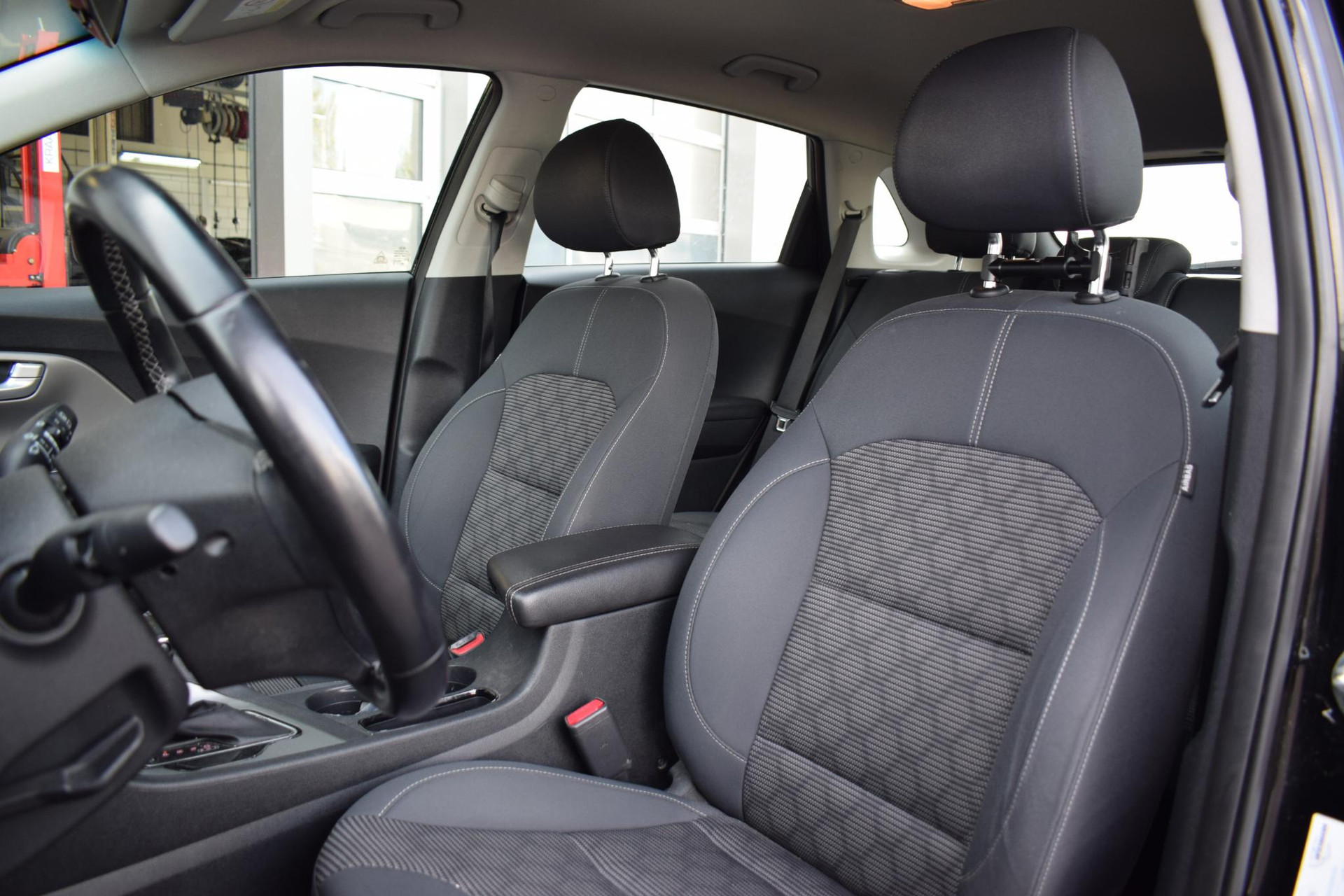 Kia Niro 1.6 GDi Hybrid ComfortLine | Kia occasion