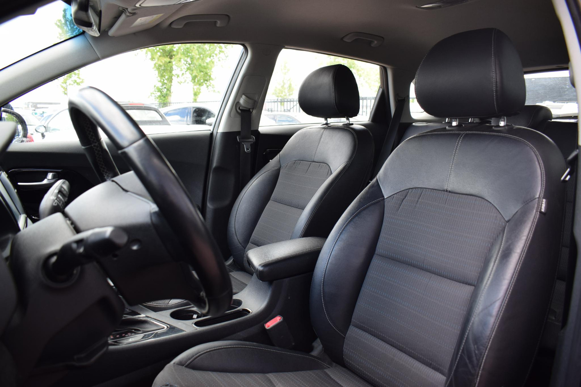 Kia Niro 1.6 GDi Hybrid DynamicLine | Kia occasion