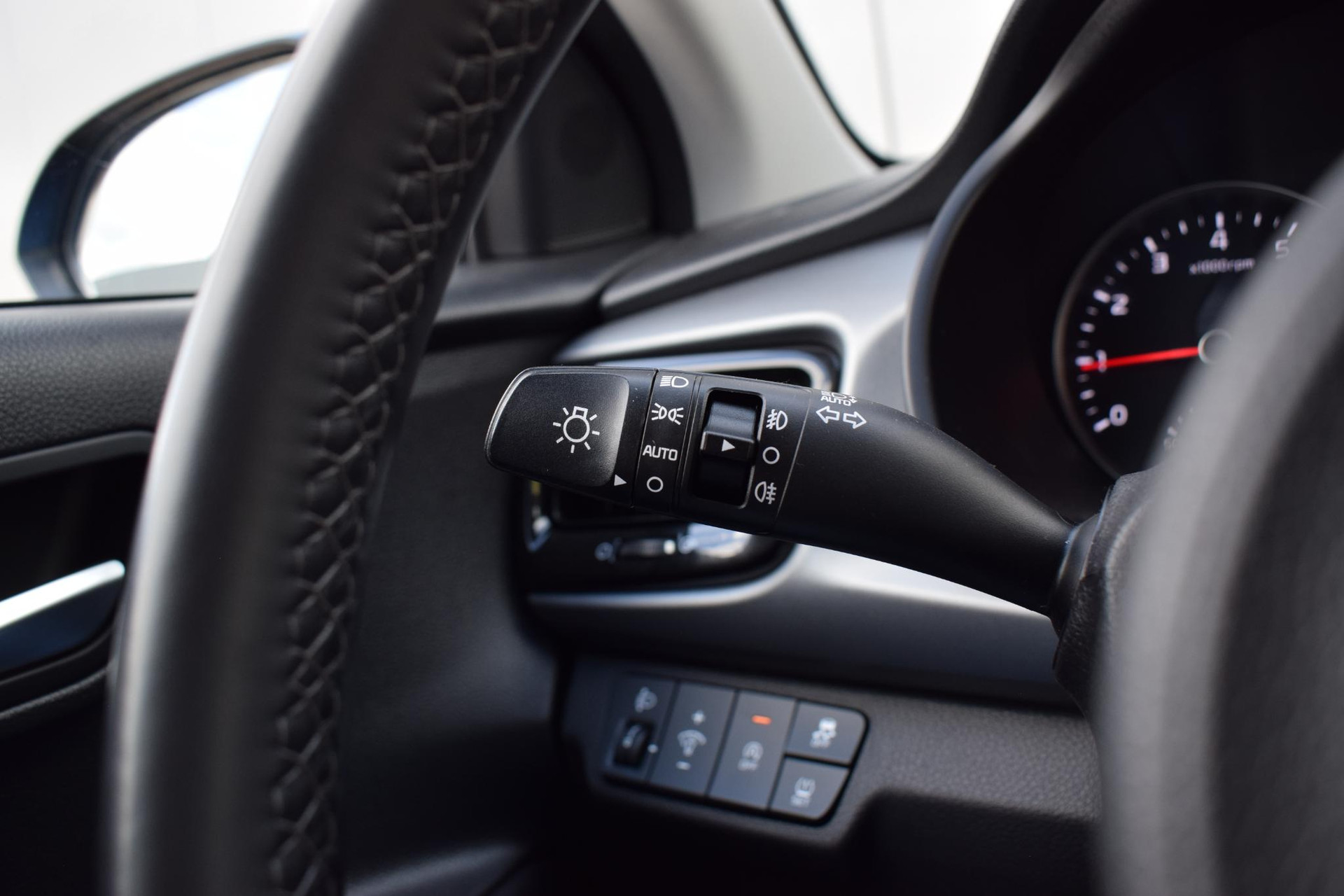 Kia Rio 1.0 T-GDi MHEV DynamicLine | Kia occasion