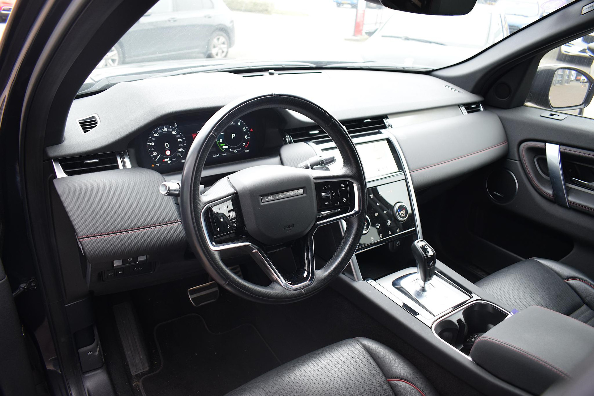 Land Rover Discovery Sport P300e 1.5 R-Dynamic HSE | Land Rover occasion