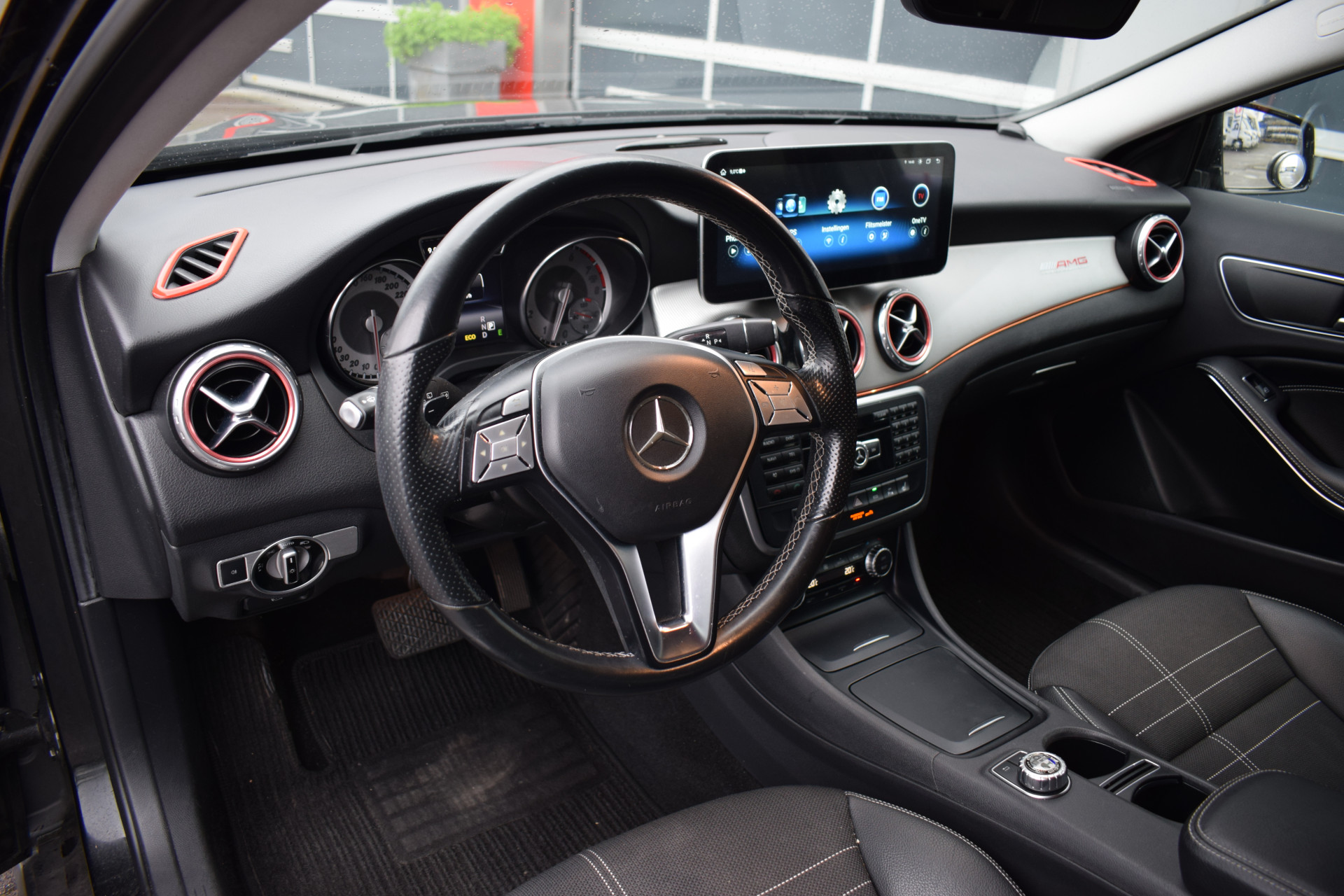 Mercedes-Benz GLA 200 Edition 1 | Mercedes-Benz occasion