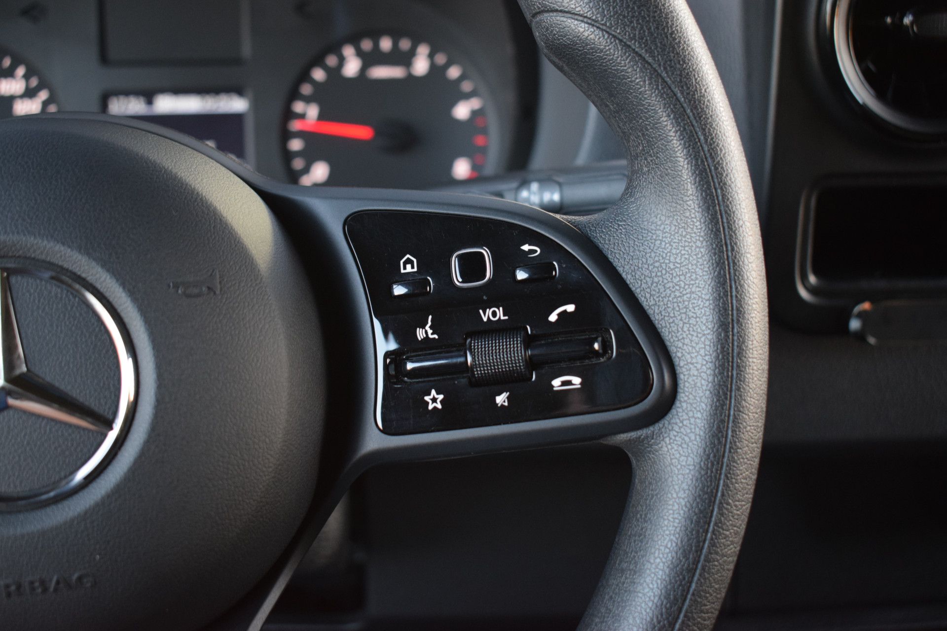 Mercedes-Benz Sprinter 317 1.9 CDI L2H2 RWD | Mercedes-Benz occasion