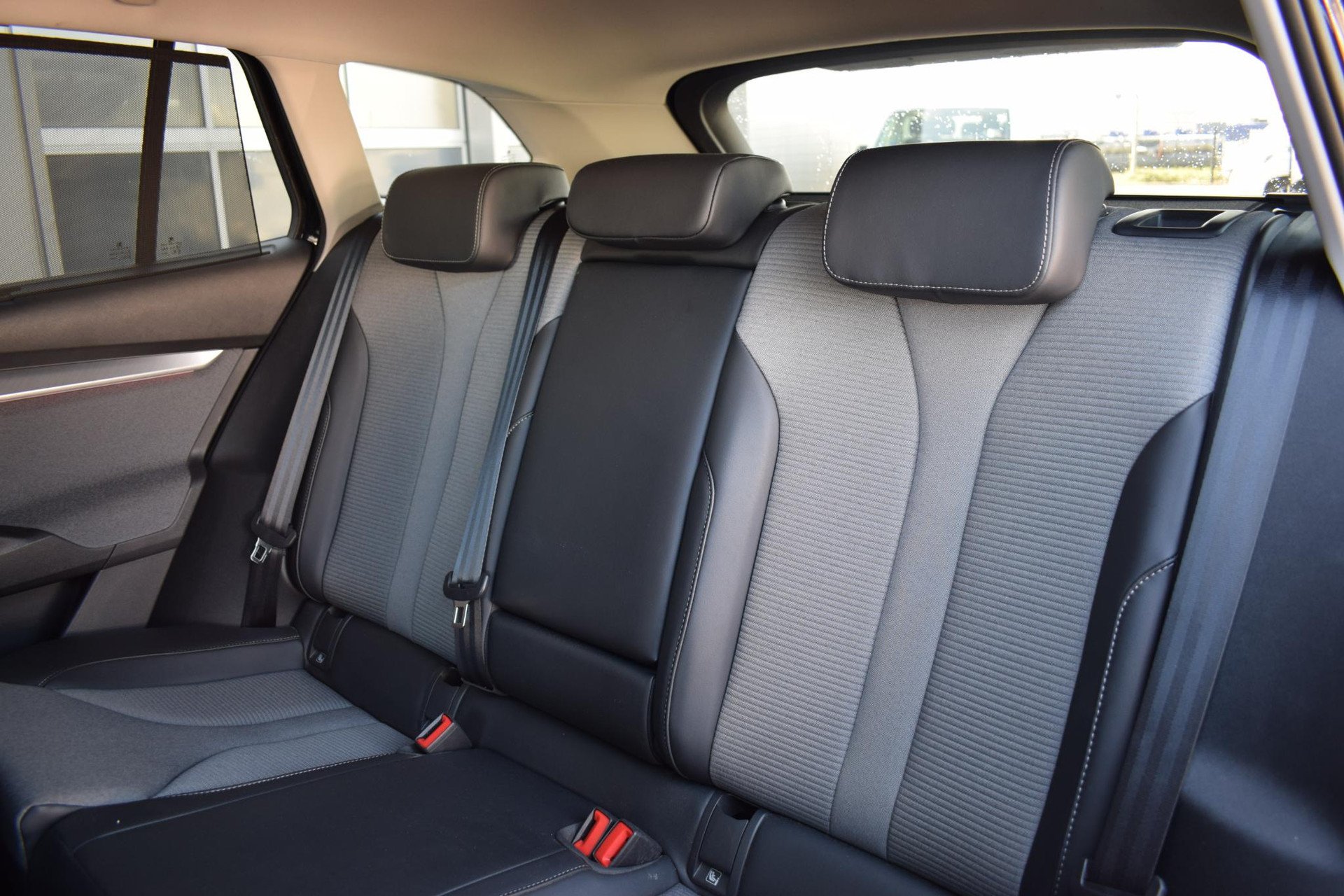 Škoda Enyaq 50 Business Edition | Škoda occasion