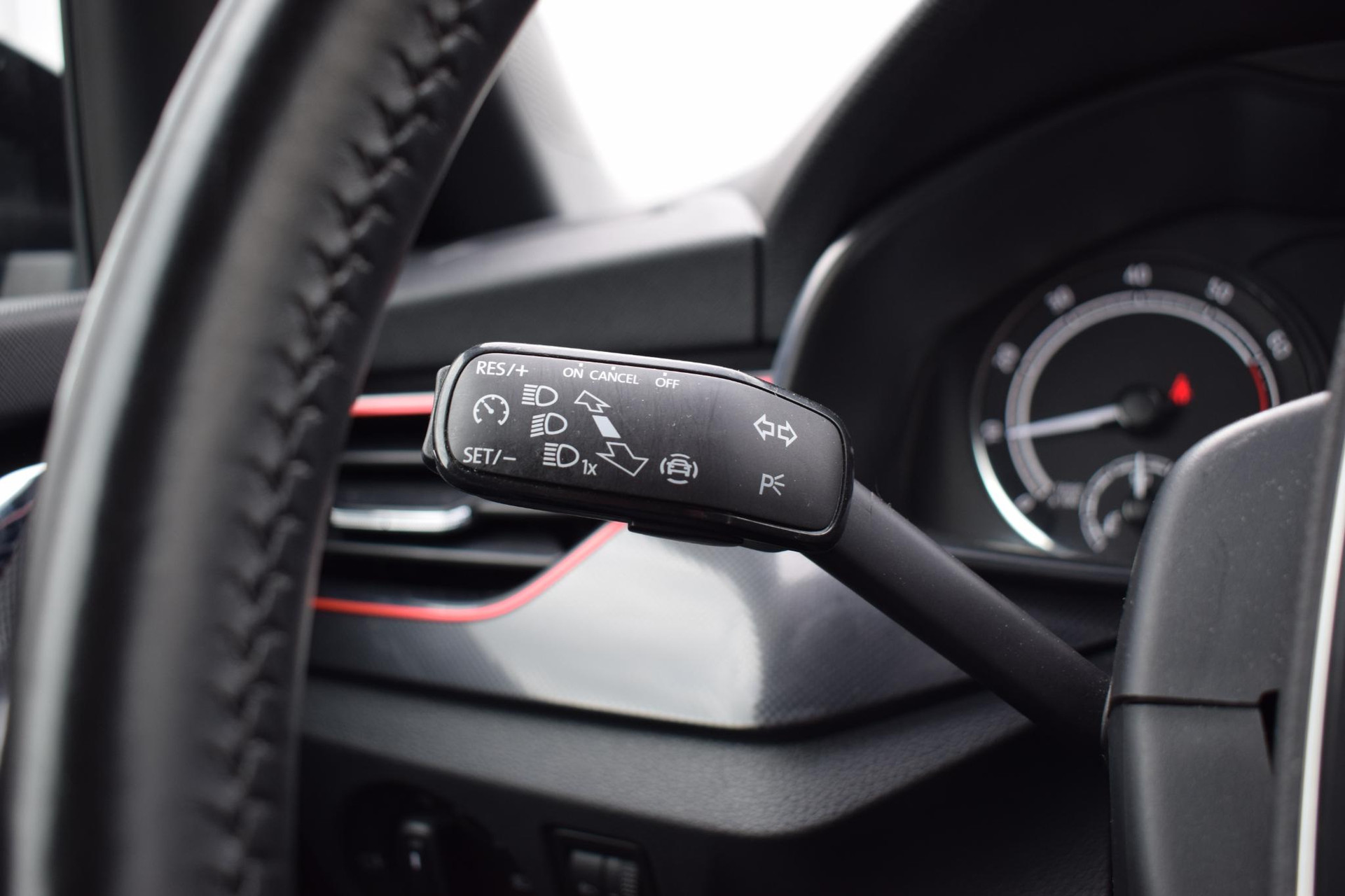 Škoda Kamiq 1.0 TSI Sport Business | Škoda occasion