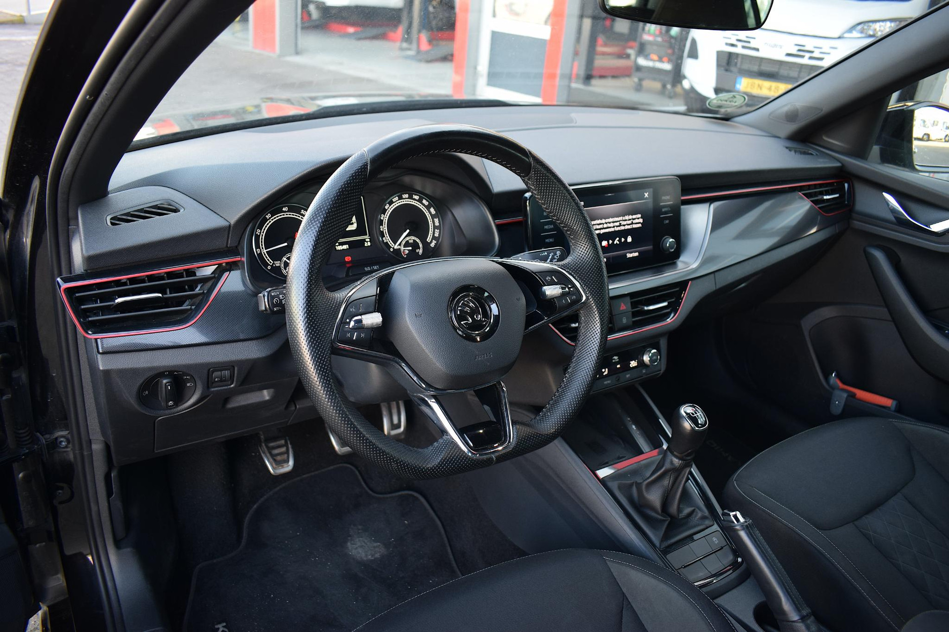 Škoda Kamiq 1.0 TSI Sport Business | Škoda occasion