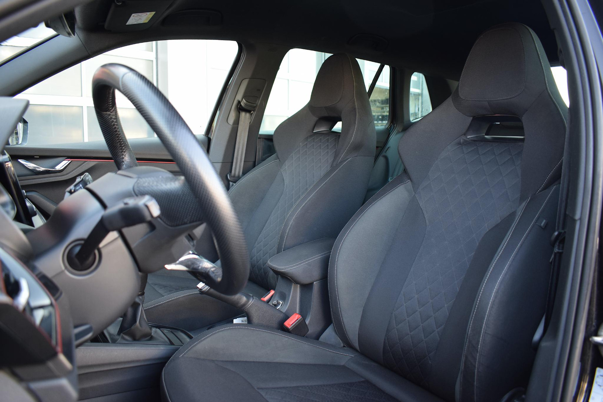 Škoda Kamiq 1.0 TSI Sport Business | Škoda occasion