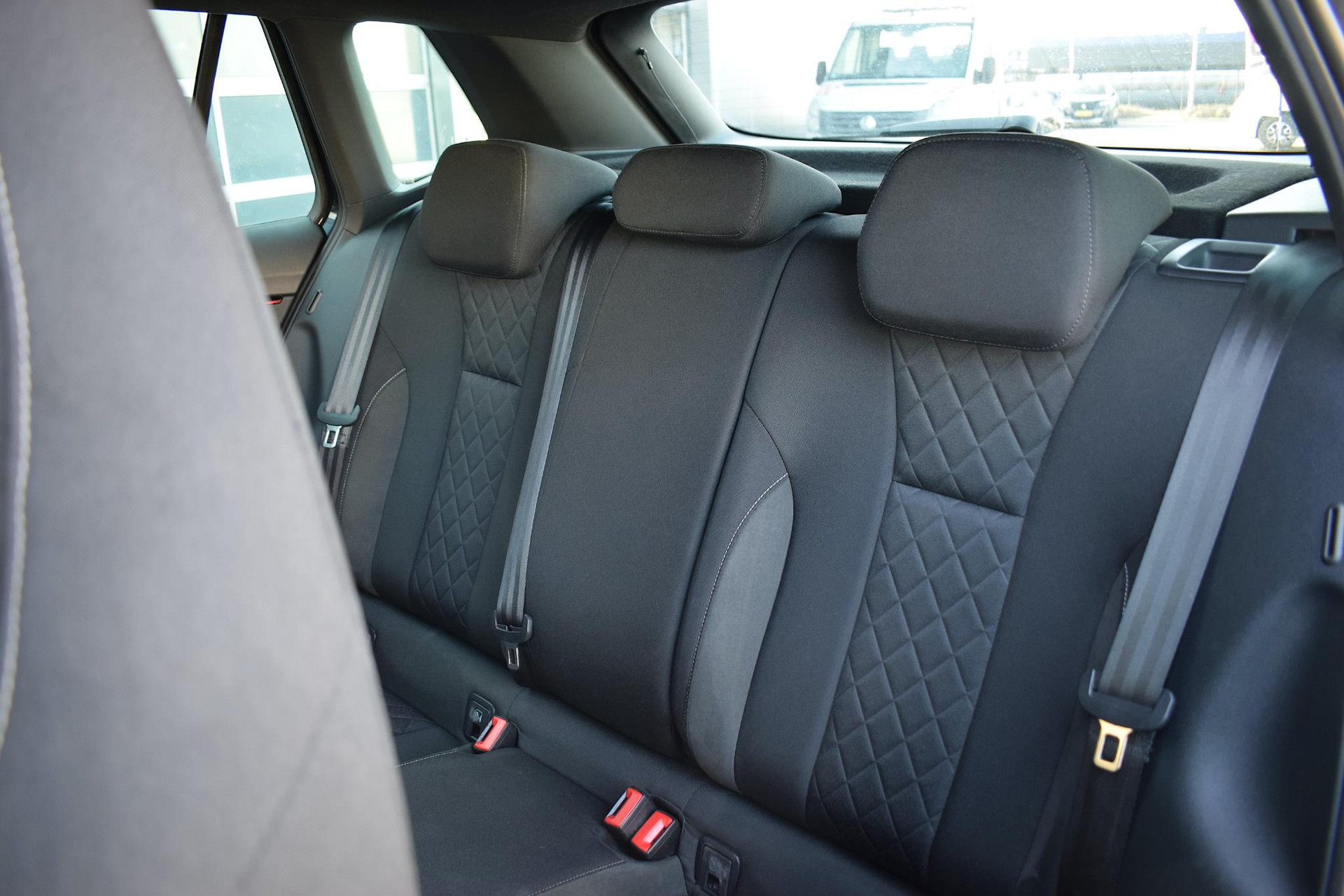 Škoda Kamiq 1.0 TSI Sport Business | Škoda occasion