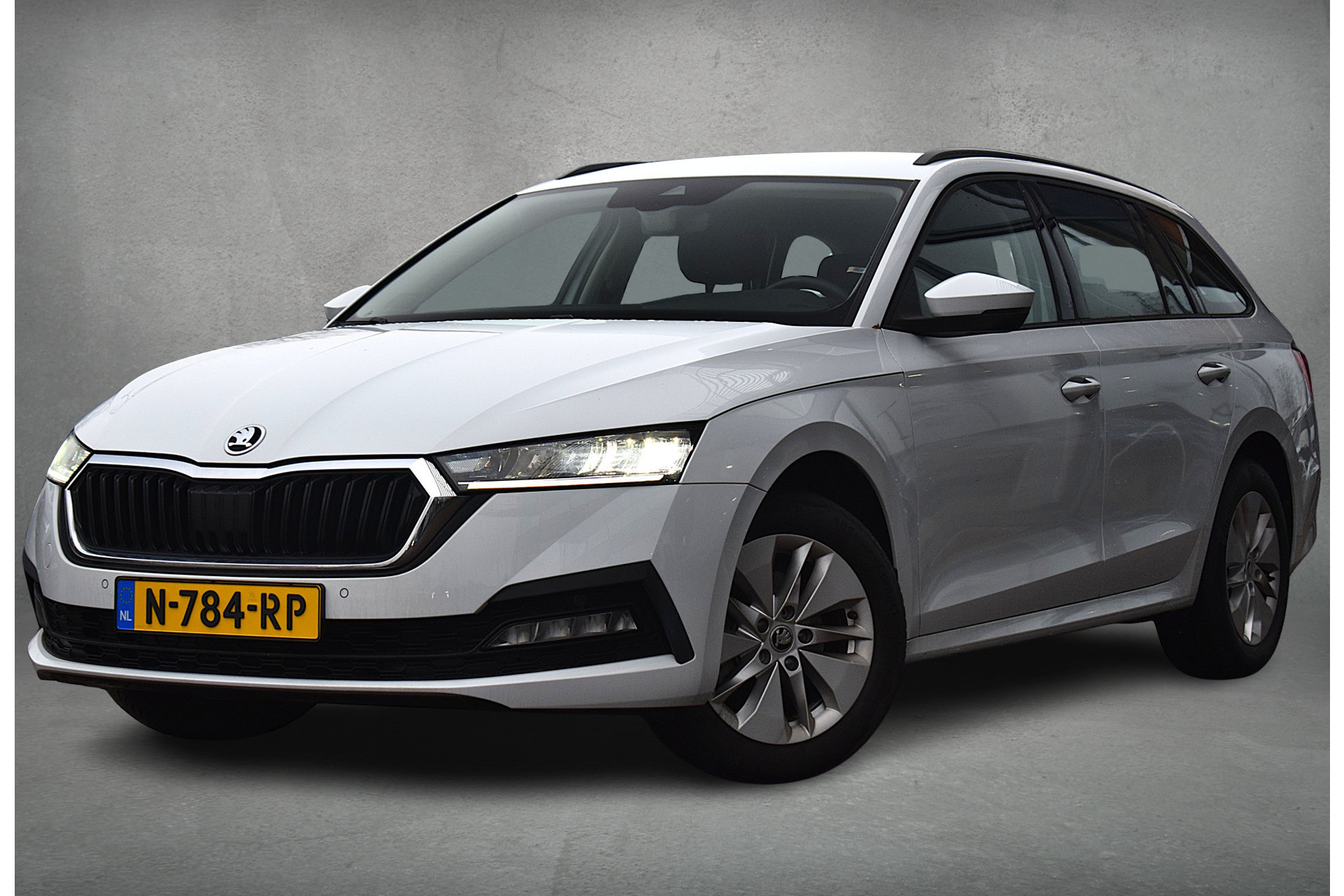 Škoda Octavia Combi 1.0 e-TSI Business Edition | Škoda occasion