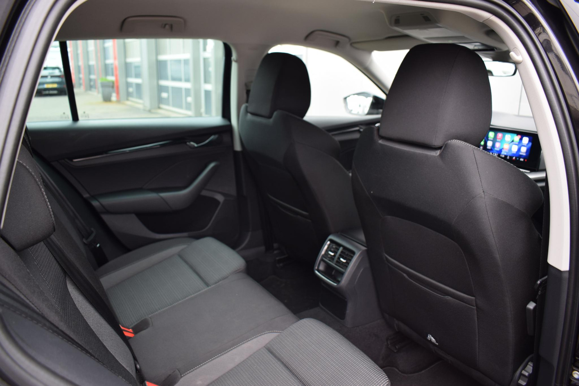 Škoda Octavia Combi 1.0 e-TSI Business Edition | Škoda occasion