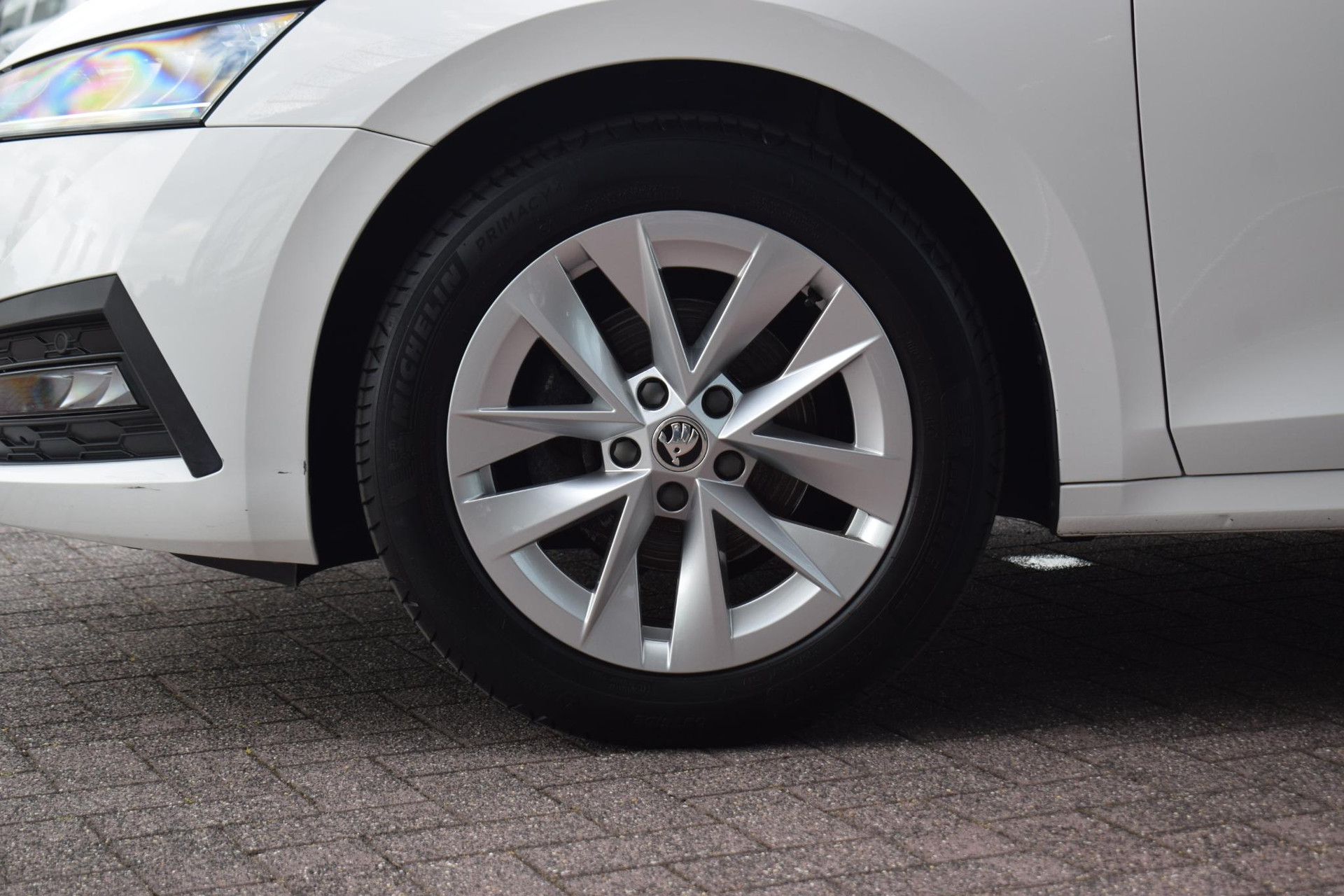 Škoda Octavia Combi 1.0 e-TSI Business Edition | Škoda occasion