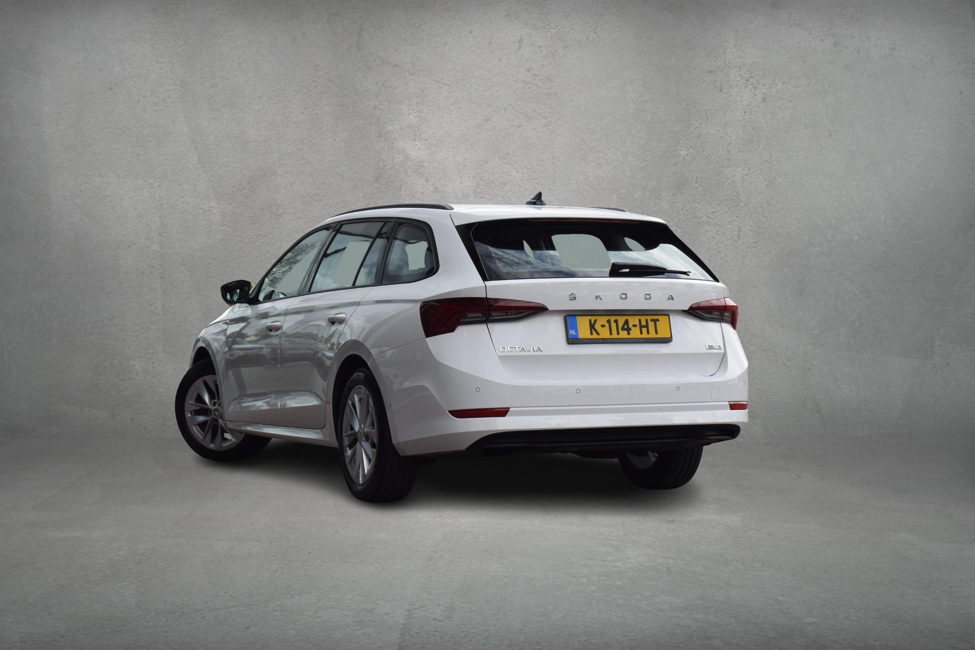 Škoda Octavia Combi 1.0 e-TSI Business Edition | Škoda occasion