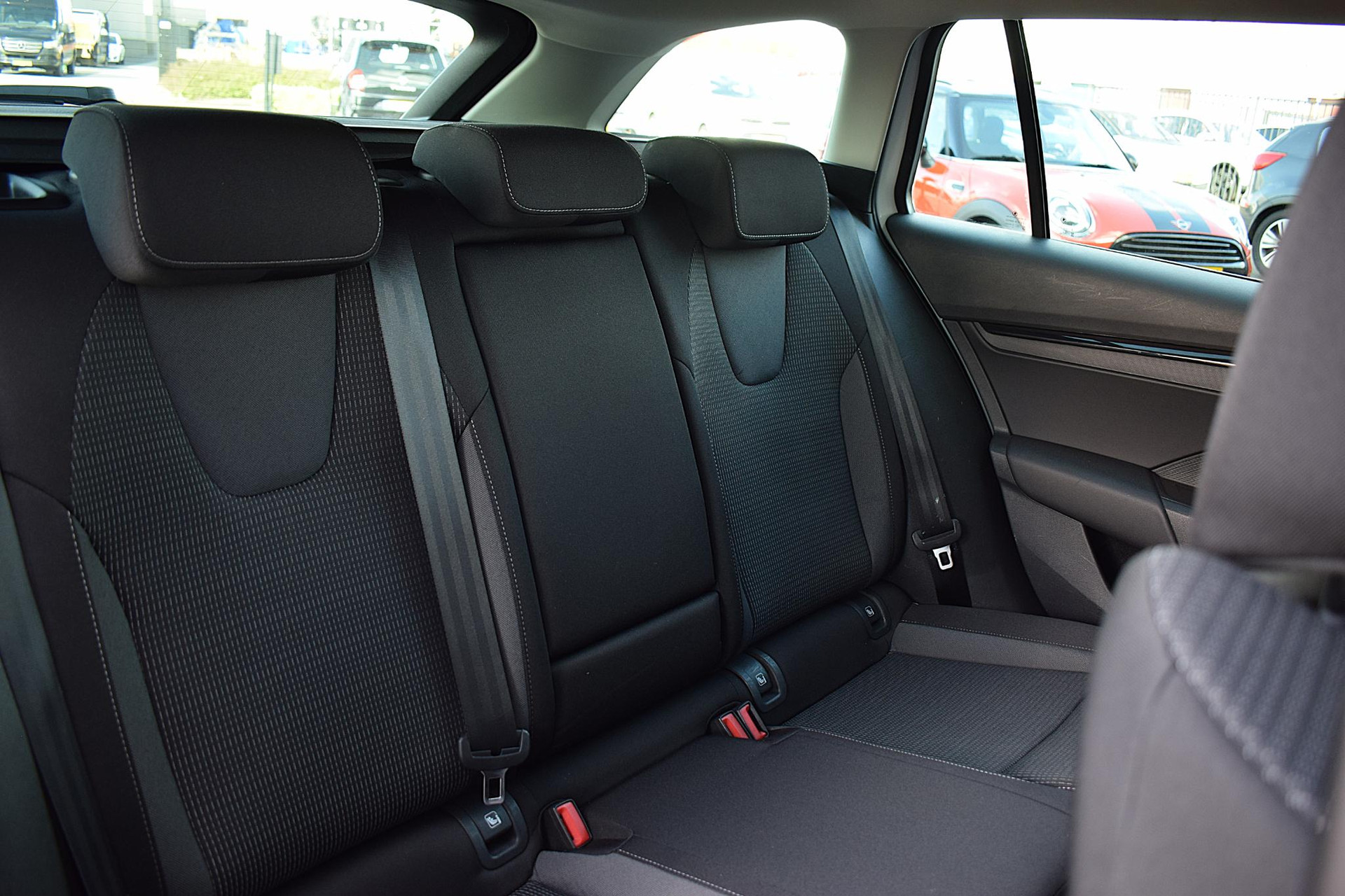 Škoda Octavia Combi 1.0 TSI Business Edition | Škoda occasion