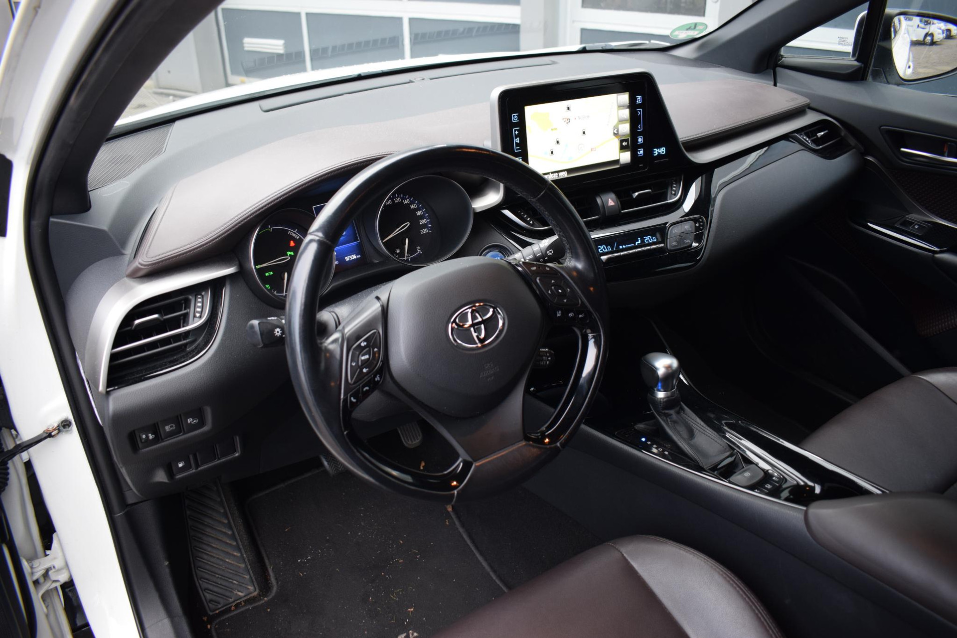 Toyota C-HR 1.8 Hybrid Dynamic | Toyota occasion