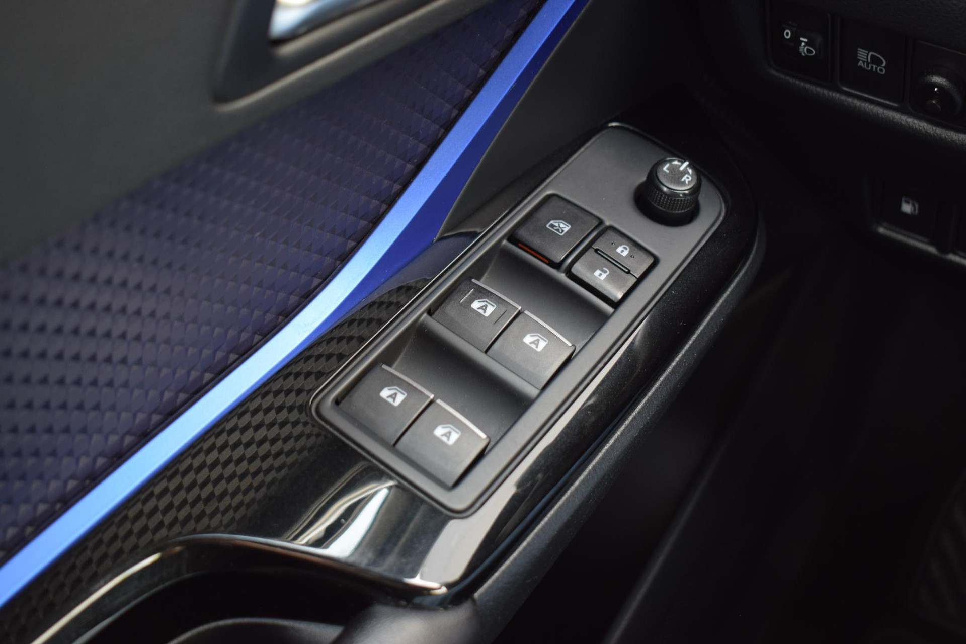 Toyota C-HR 1.8 Hybrid Style Ultimate | Toyota occasion