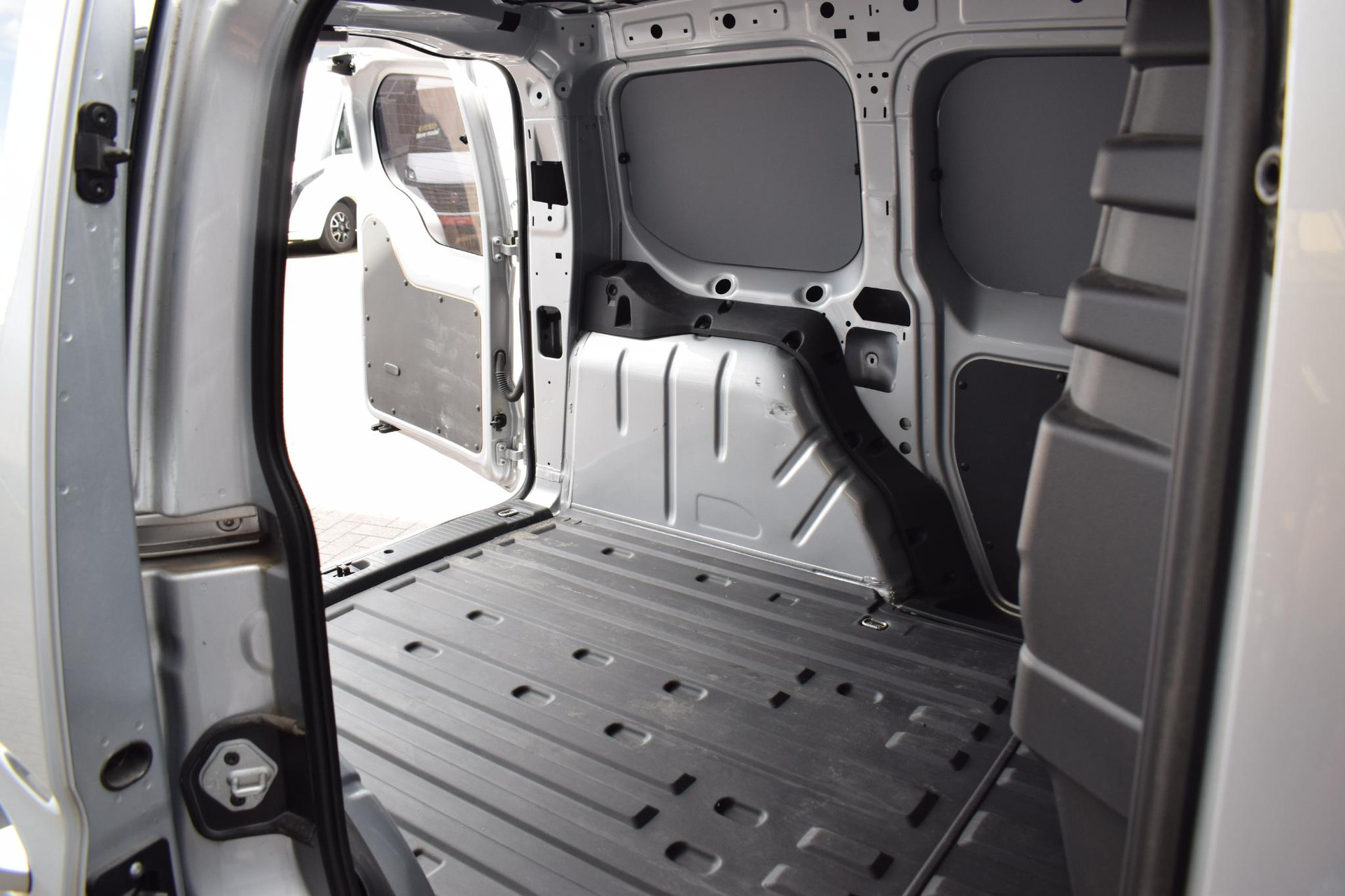 Volkswagen Caddy Cargo 1.5 TSI Style | Volkswagen occasion
