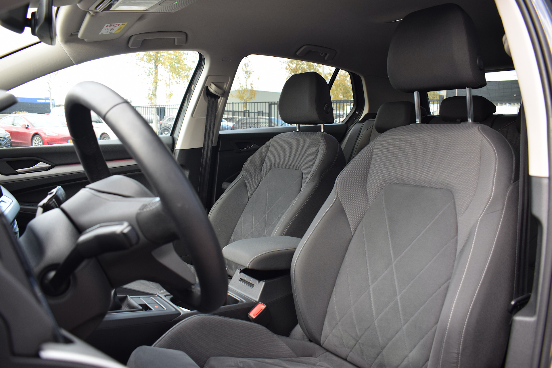 Volkswagen Golf 1.0 TSI Life Business | Volkswagen occasion