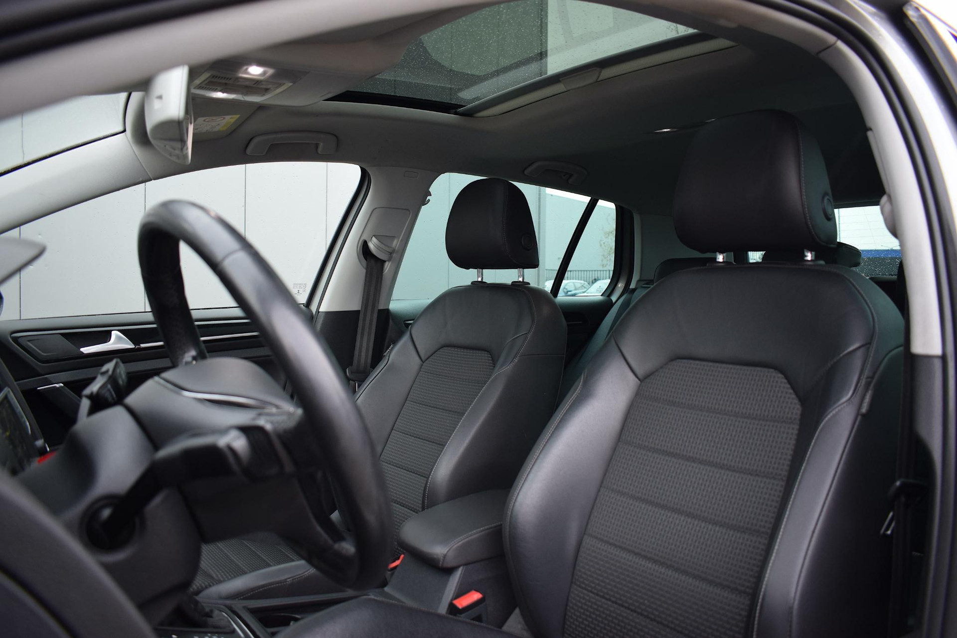 Volkswagen Golf 1.4 TSI ACT Business Edition R Connected | Volkswagen occasion