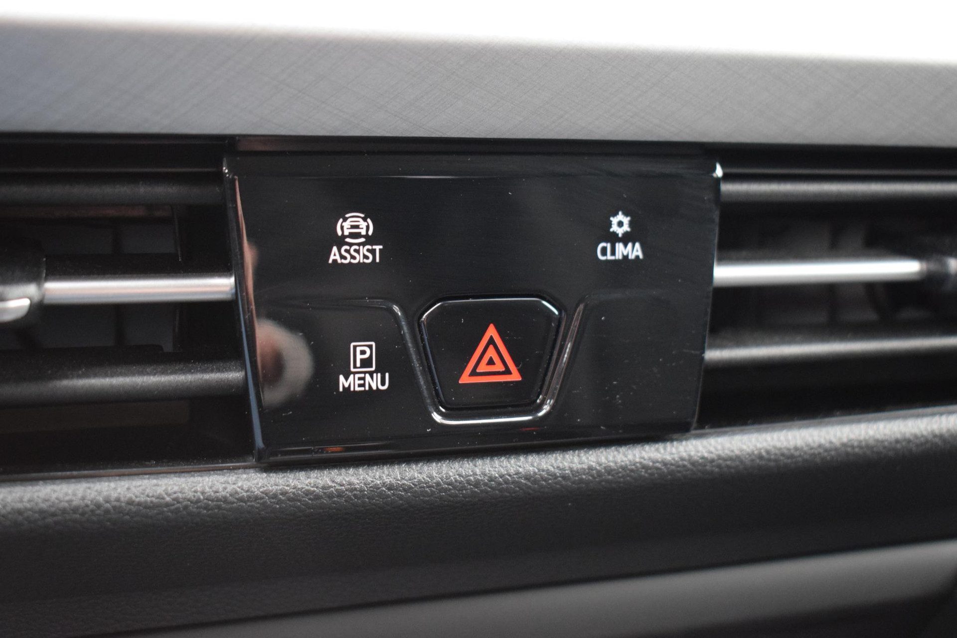 Volkswagen Golf Variant 1.0 eTSI Life Business | Volkswagen occasion