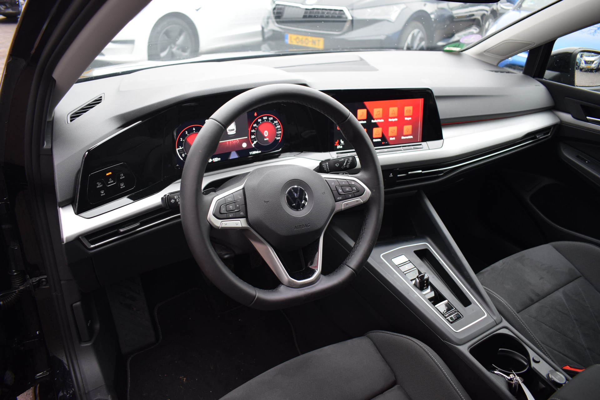 Volkswagen Golf Variant 1.0 eTSI Life Business | Volkswagen occasion