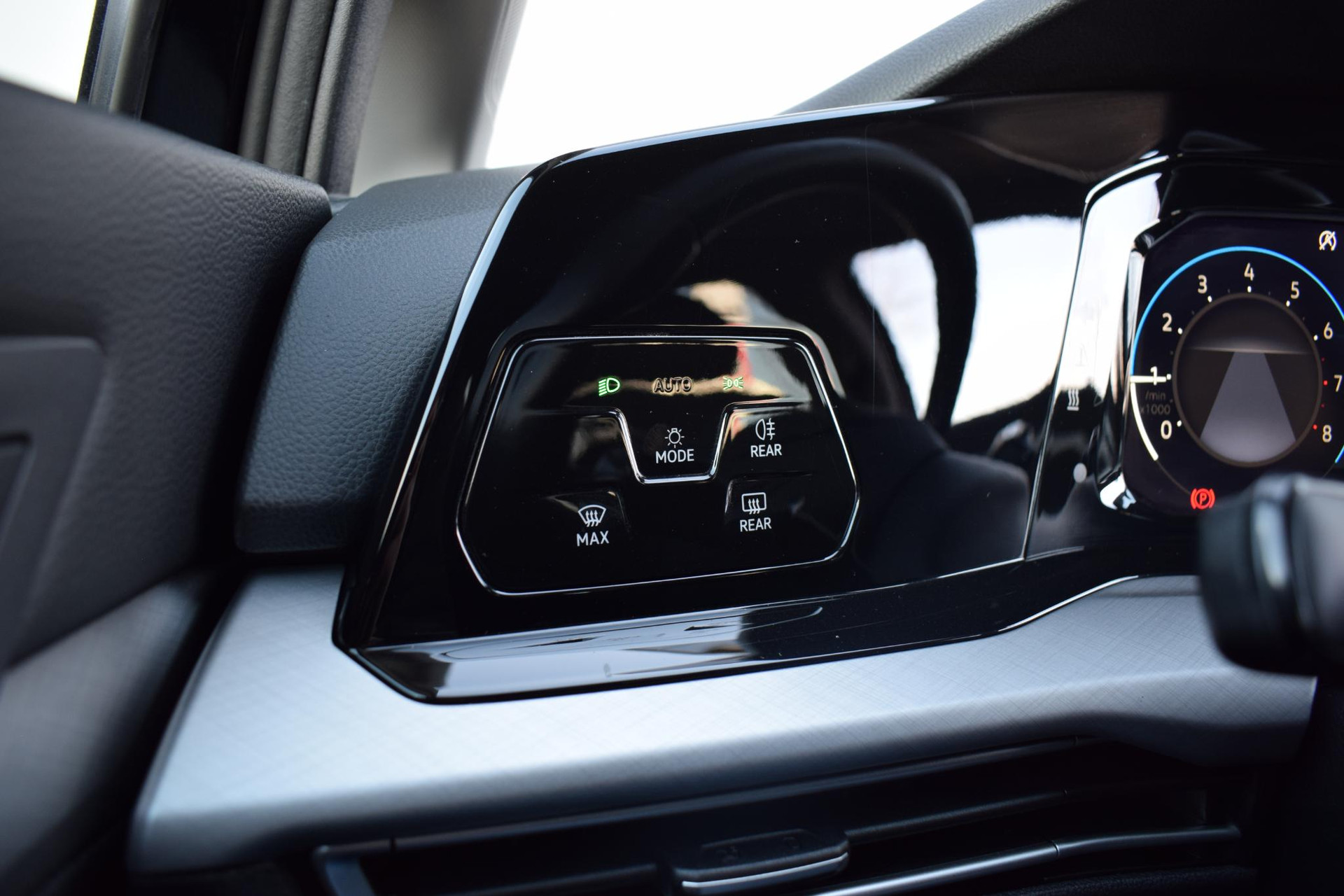 Volkswagen Golf Variant 1.0 TSI Life | Volkswagen occasion