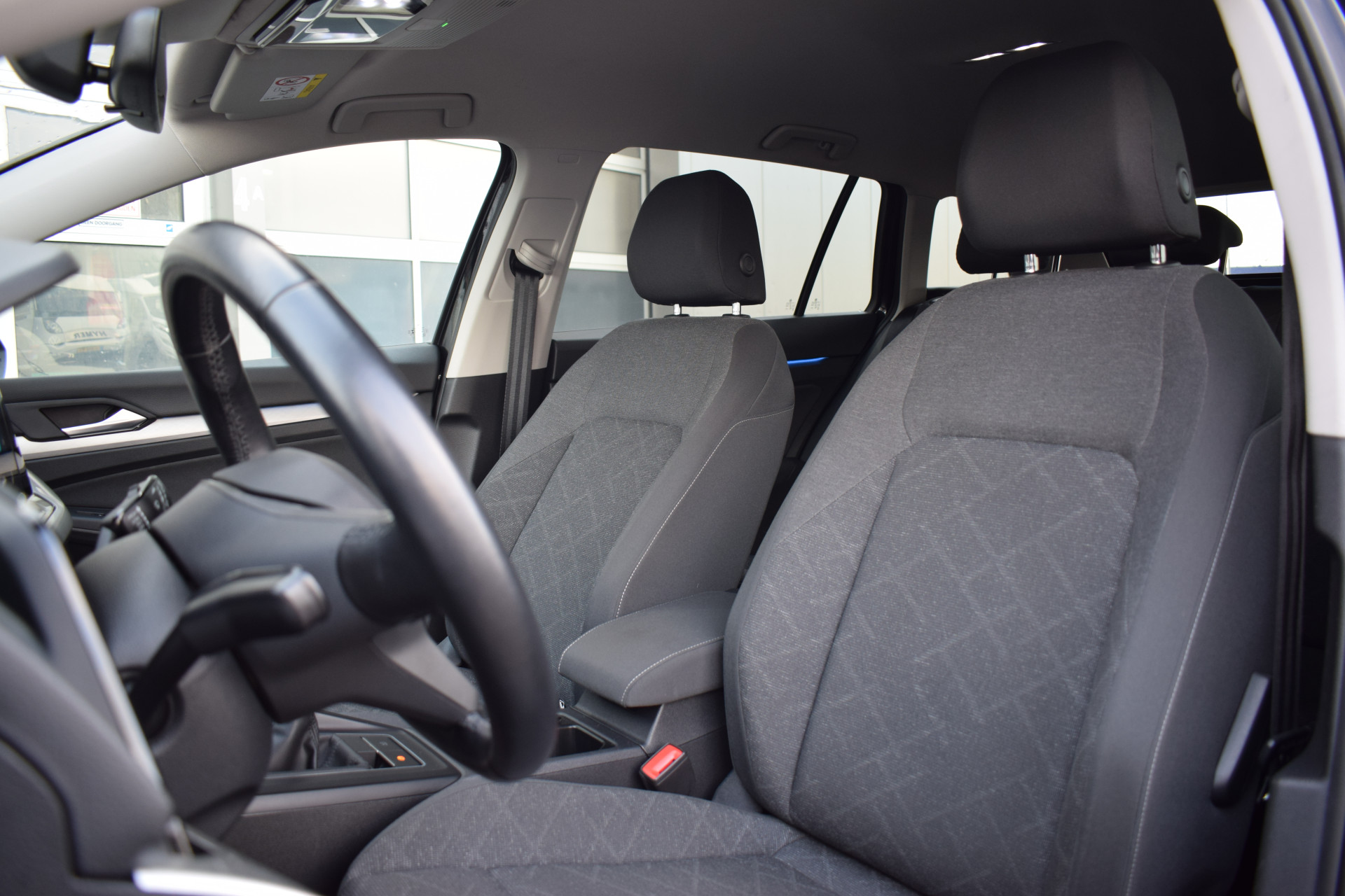 Volkswagen GOLF Variant 1.0 TSI Life | Volkswagen occasion