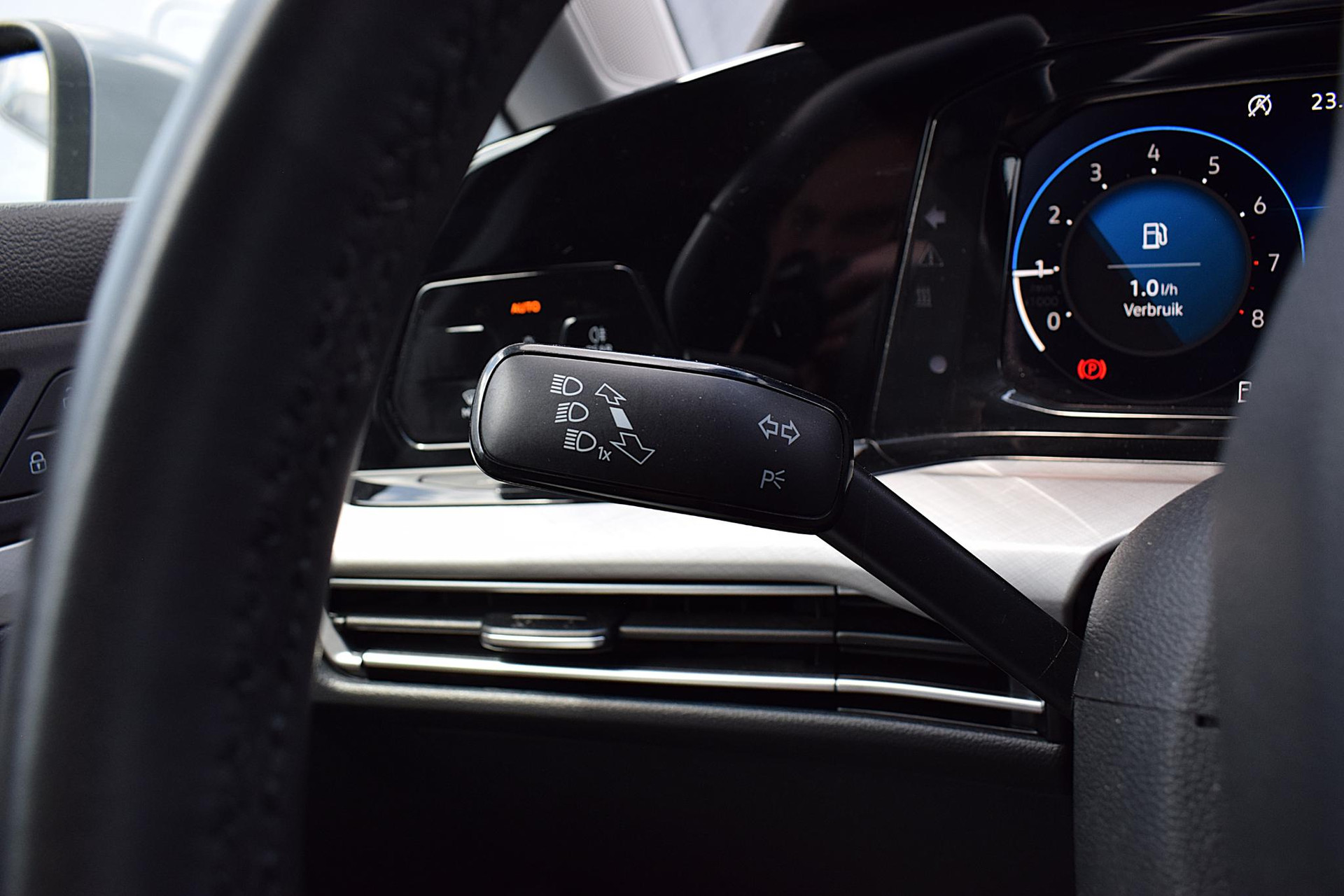 Volkswagen Golf Variant 1.0 TSI Life | Volkswagen occasion