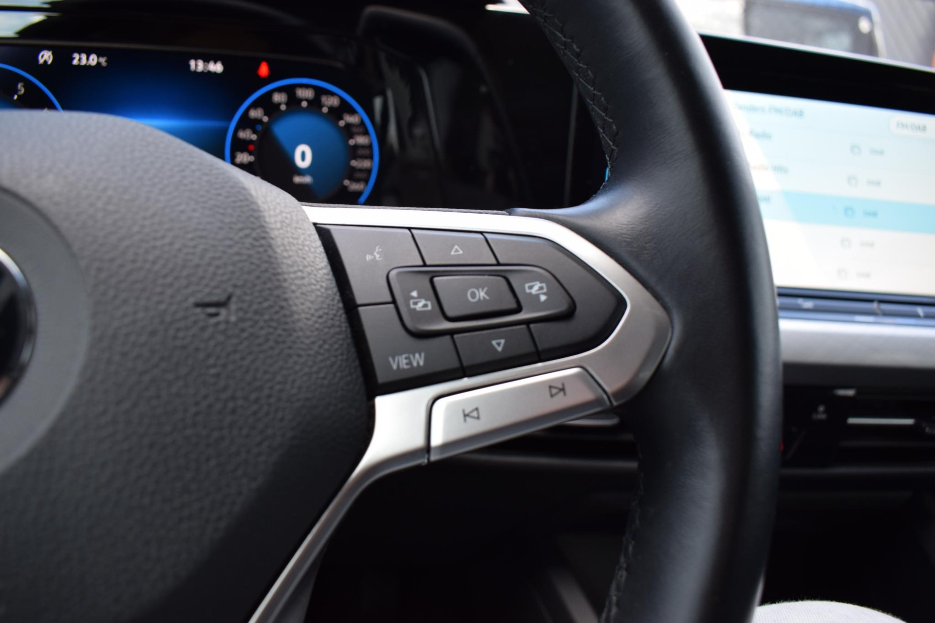 Volkswagen Golf Variant 1.0 TSI Life | Volkswagen occasion