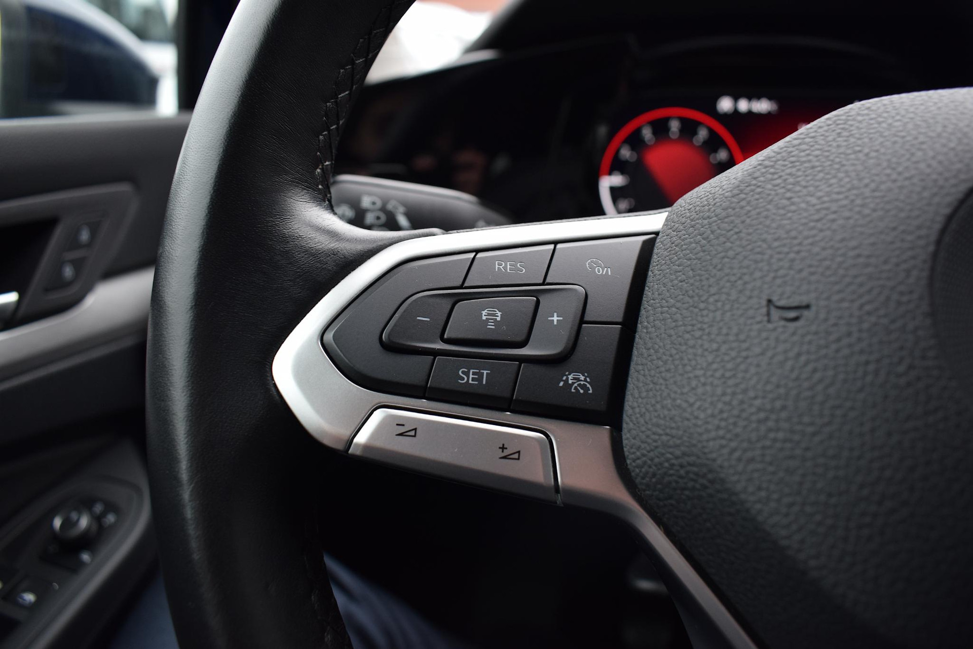 Volkswagen Golf Variant 1.0 TSI Life Business | Volkswagen occasion