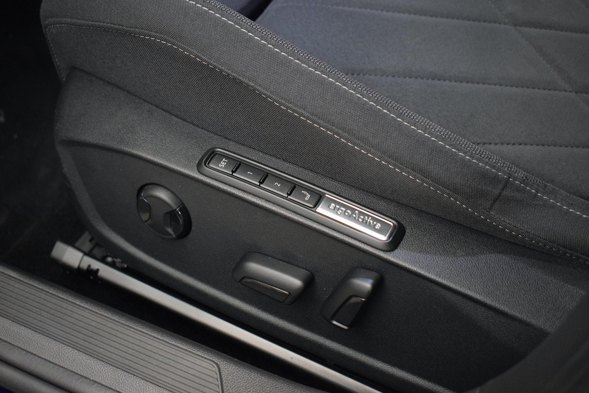 Volkswagen Golf Variant 1.0 TSI Life Business | Volkswagen occasion