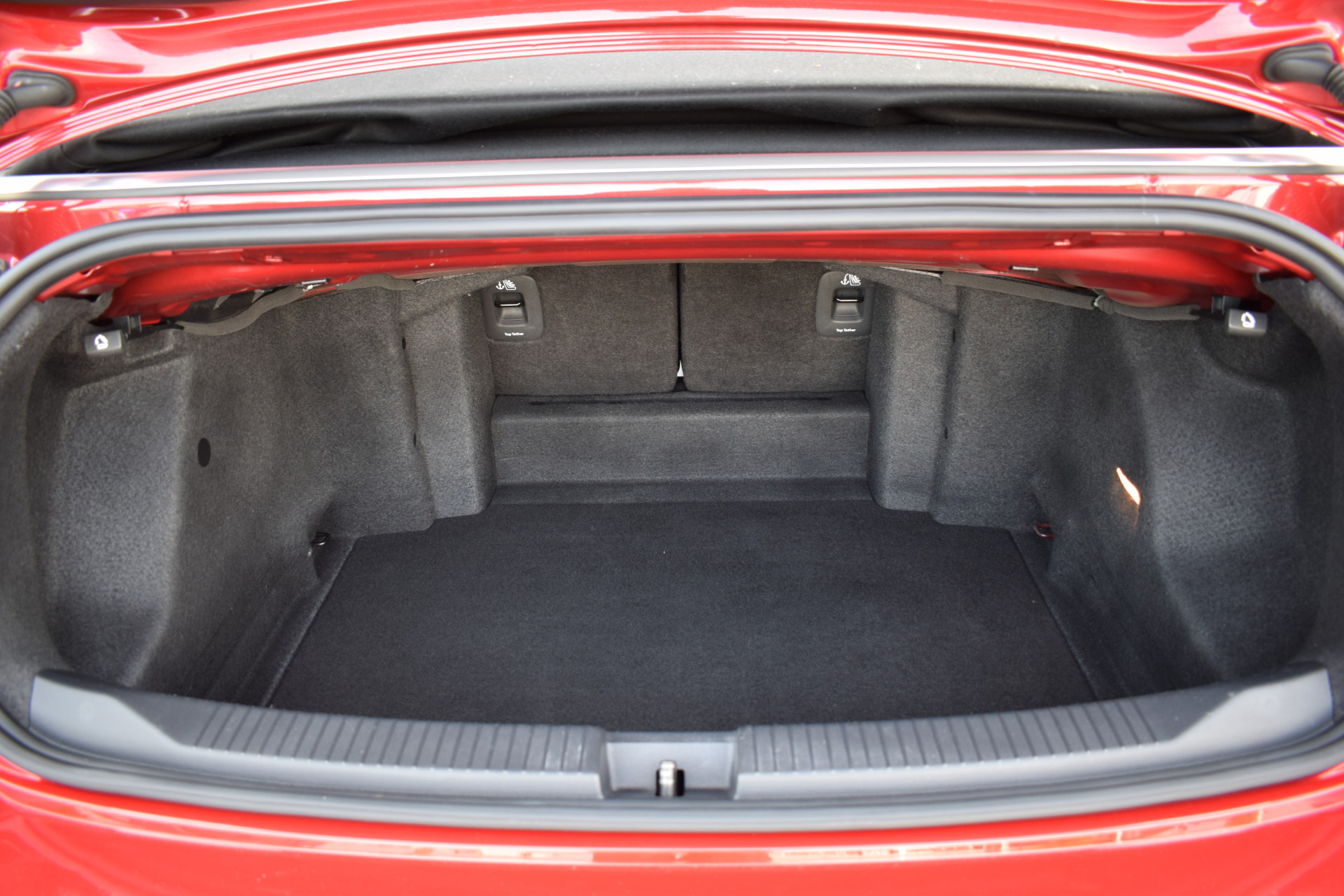 Volkswagen T-Roc Cabrio 1.5 TSI R-Line | Volkswagen occasion