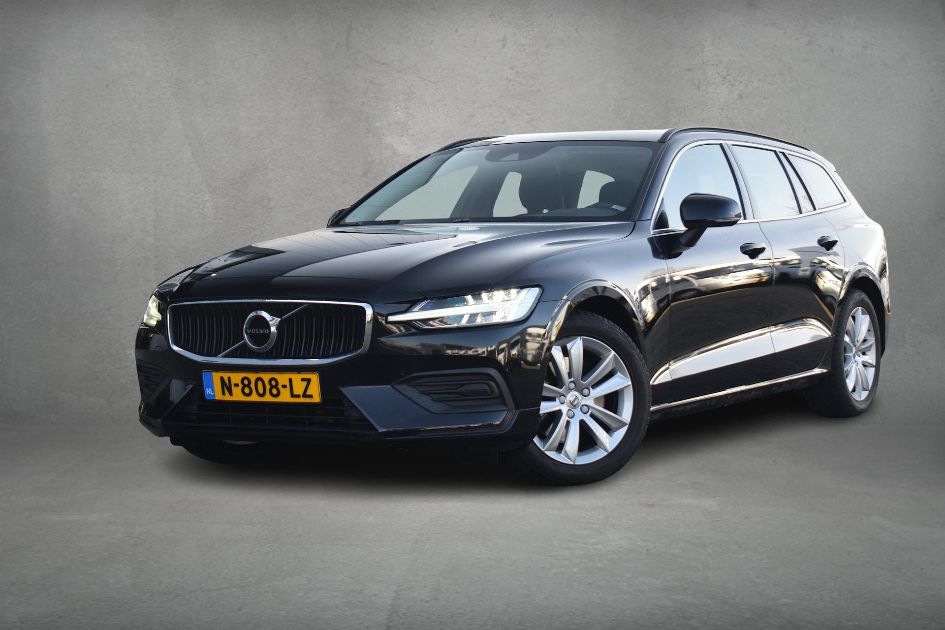 Volvo V60 2.0 B3 Momentum Business | Volvo occasion