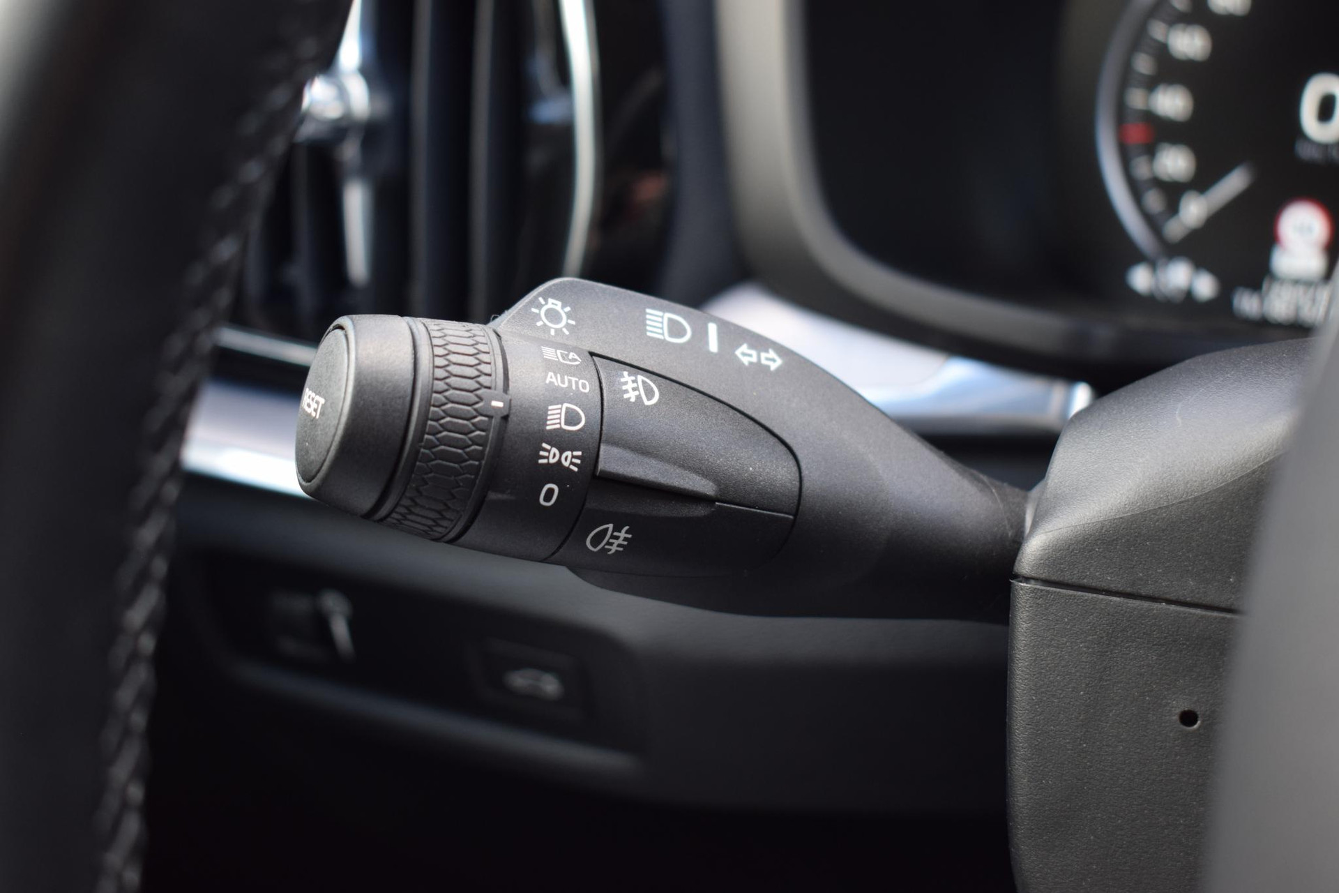 Volvo V60 2.0 B3 Momentum Business | Volvo occasion