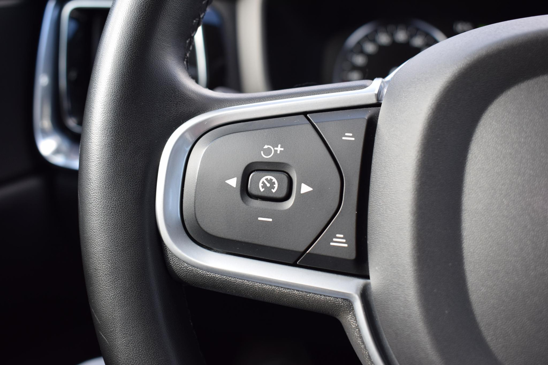 Volvo V60 2.0 B3 Momentum Business | Volvo occasion