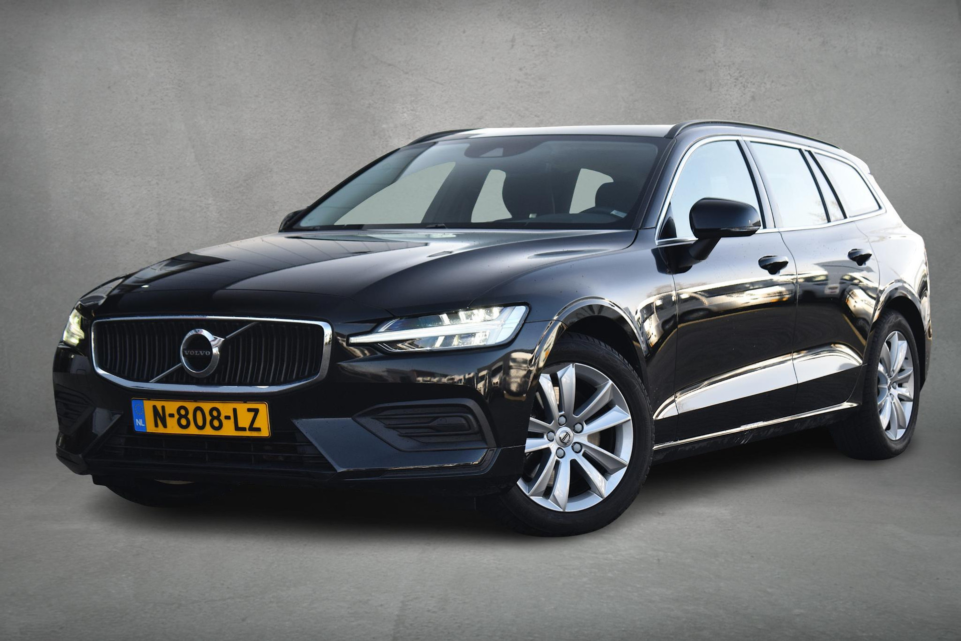 Volvo V60 2.0 B3 Momentum Business | Volvo occasion