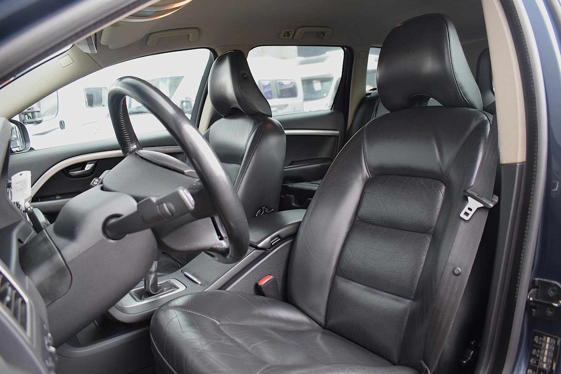 Volvo V70 2.5T Momentum | Volvo occasion