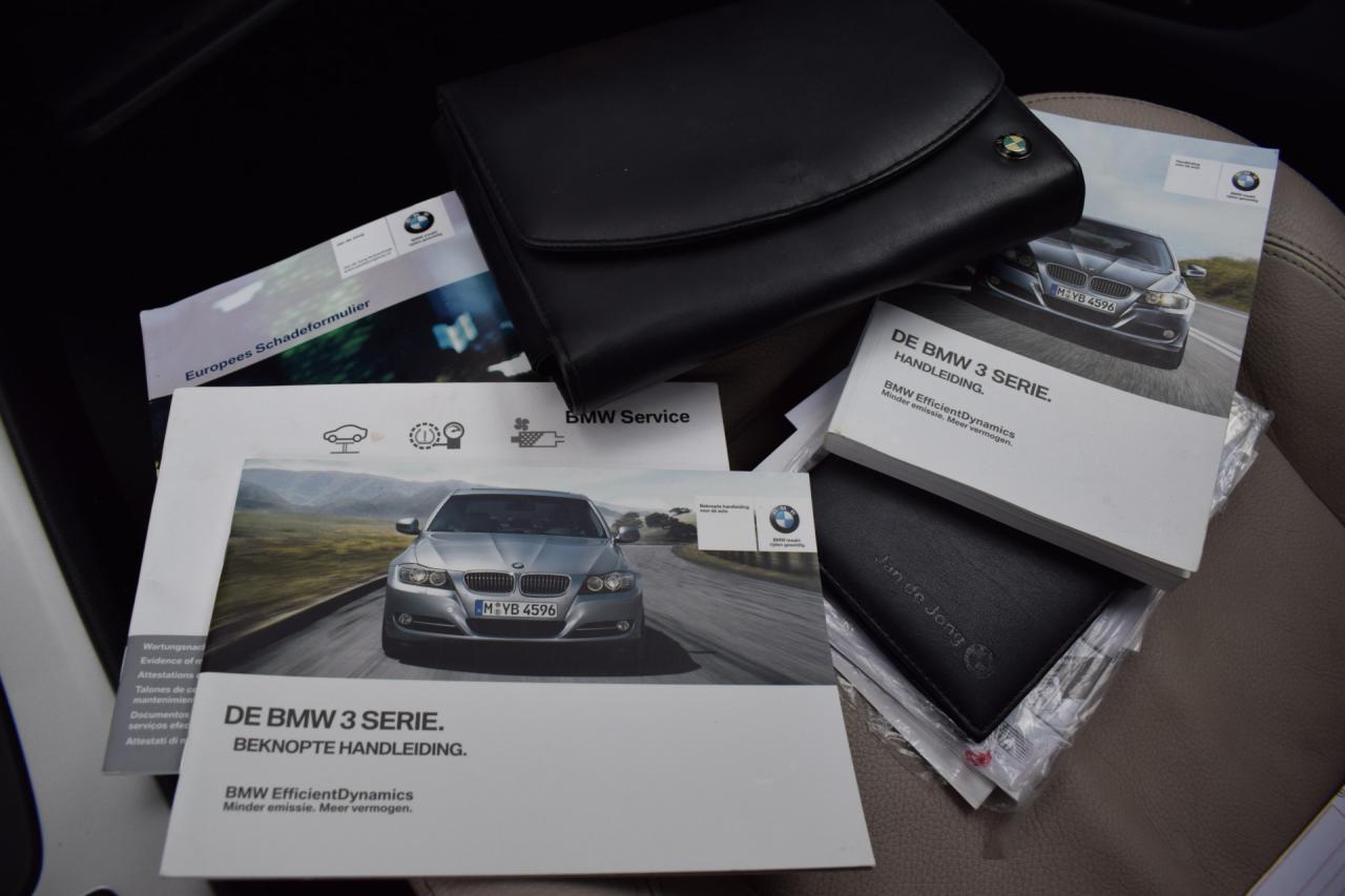 BMW 3 Serie 318i Corporate Lease Luxury Line | BMW occasion