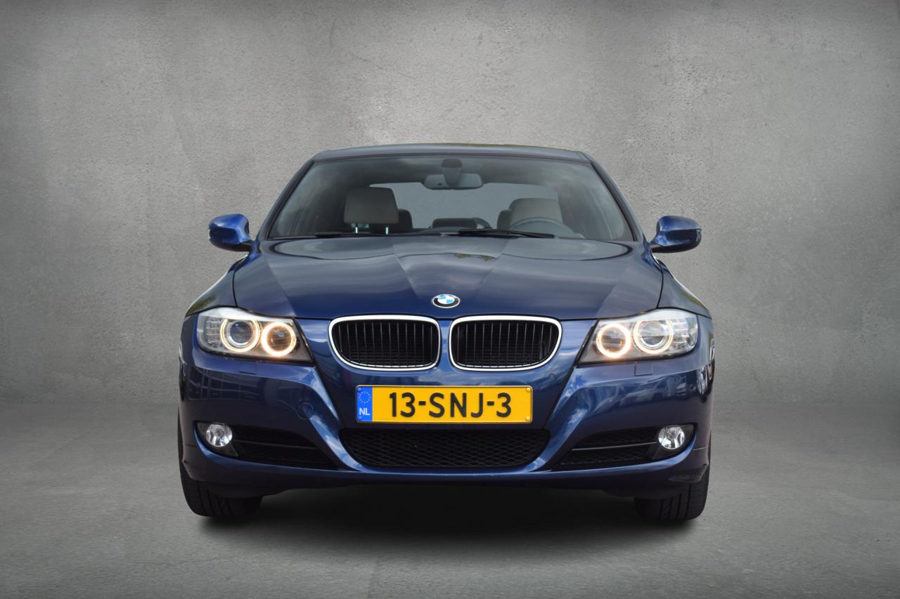 BMW 3 Serie 318i Corporate Lease Luxury Line | BMW occasion