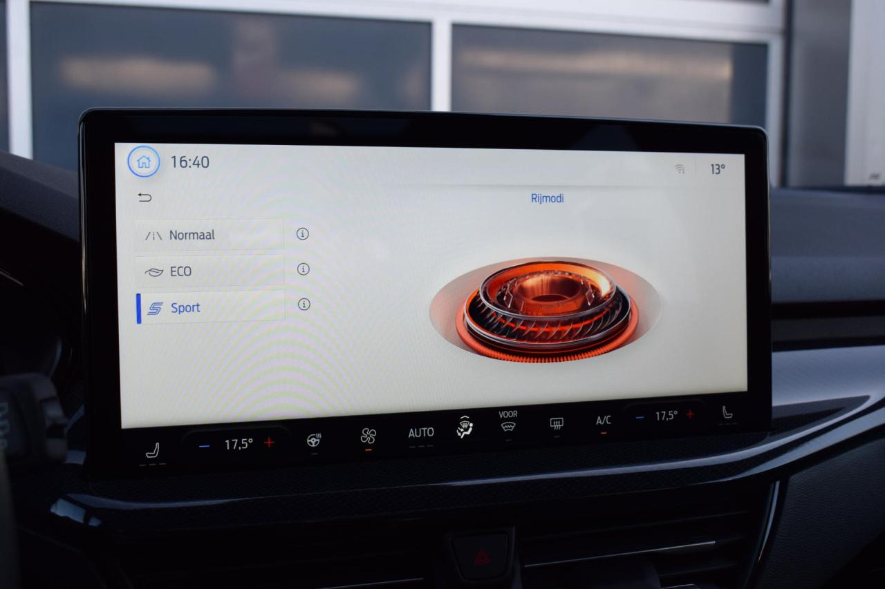 Ford Focus 1.0 EcoBoost Hybrid ST Line X | Ford occasion